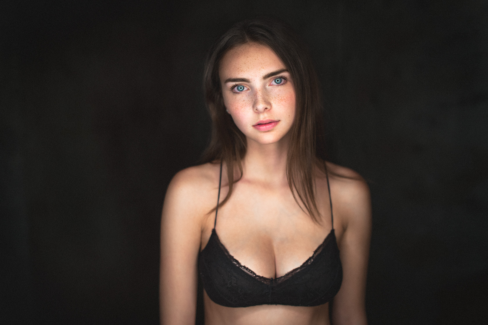 Portrait breast teen