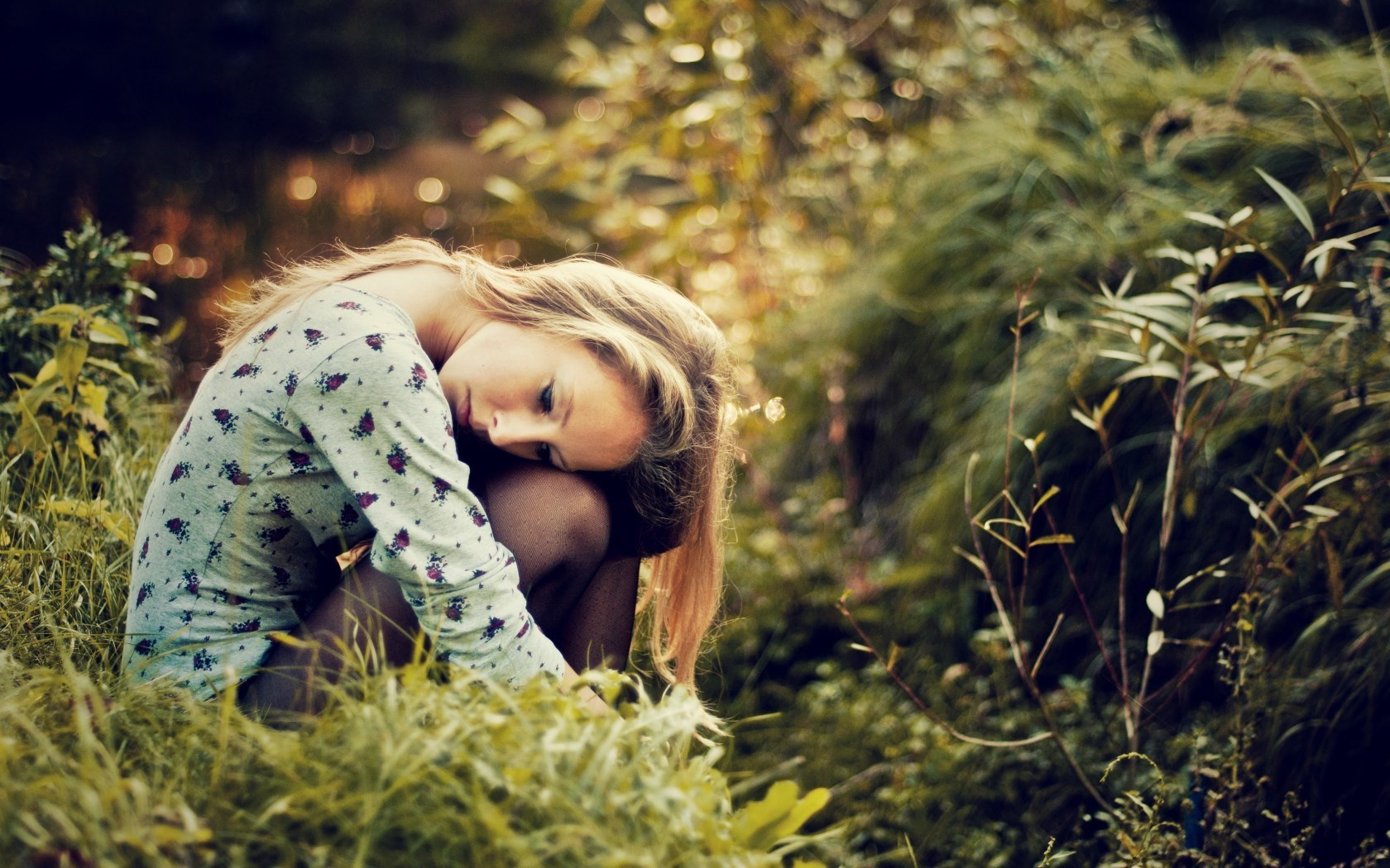 People 1680x1050 women blonde forest alone sad holding knees women outdoors plants grass model looking away long hair sitting