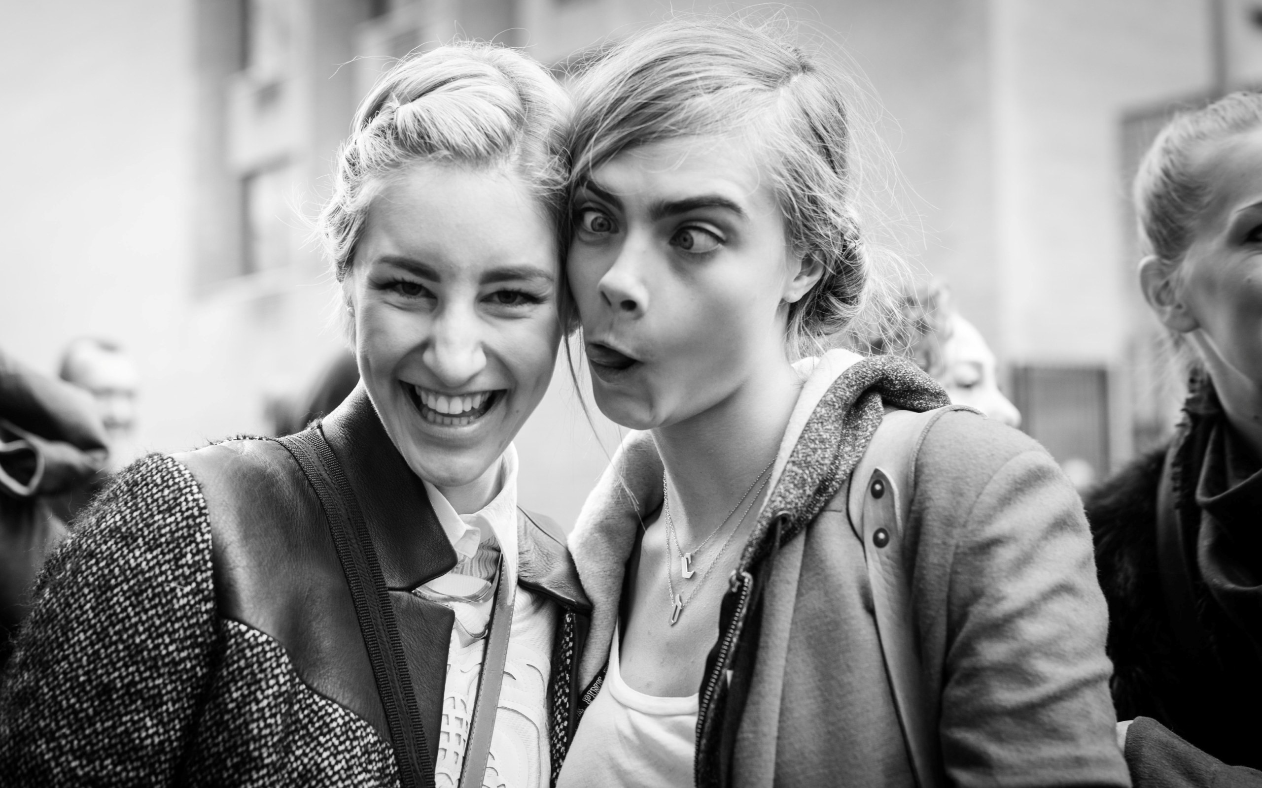 People 2560x1600 Cara Delevingne women actress model two women humor wacky face open mouth tongues tongue out smiling looking at viewer monochrome British women British model necklace
