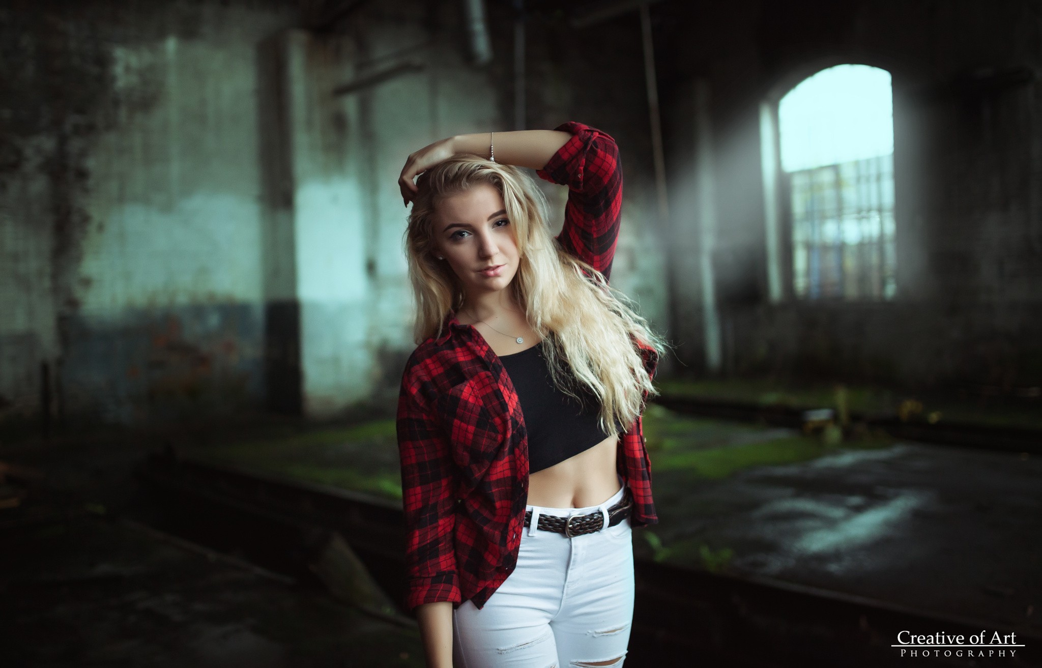 People 2048x1313 women blonde portrait plaid shirt plaid clothing looking at viewer women indoors standing long hair