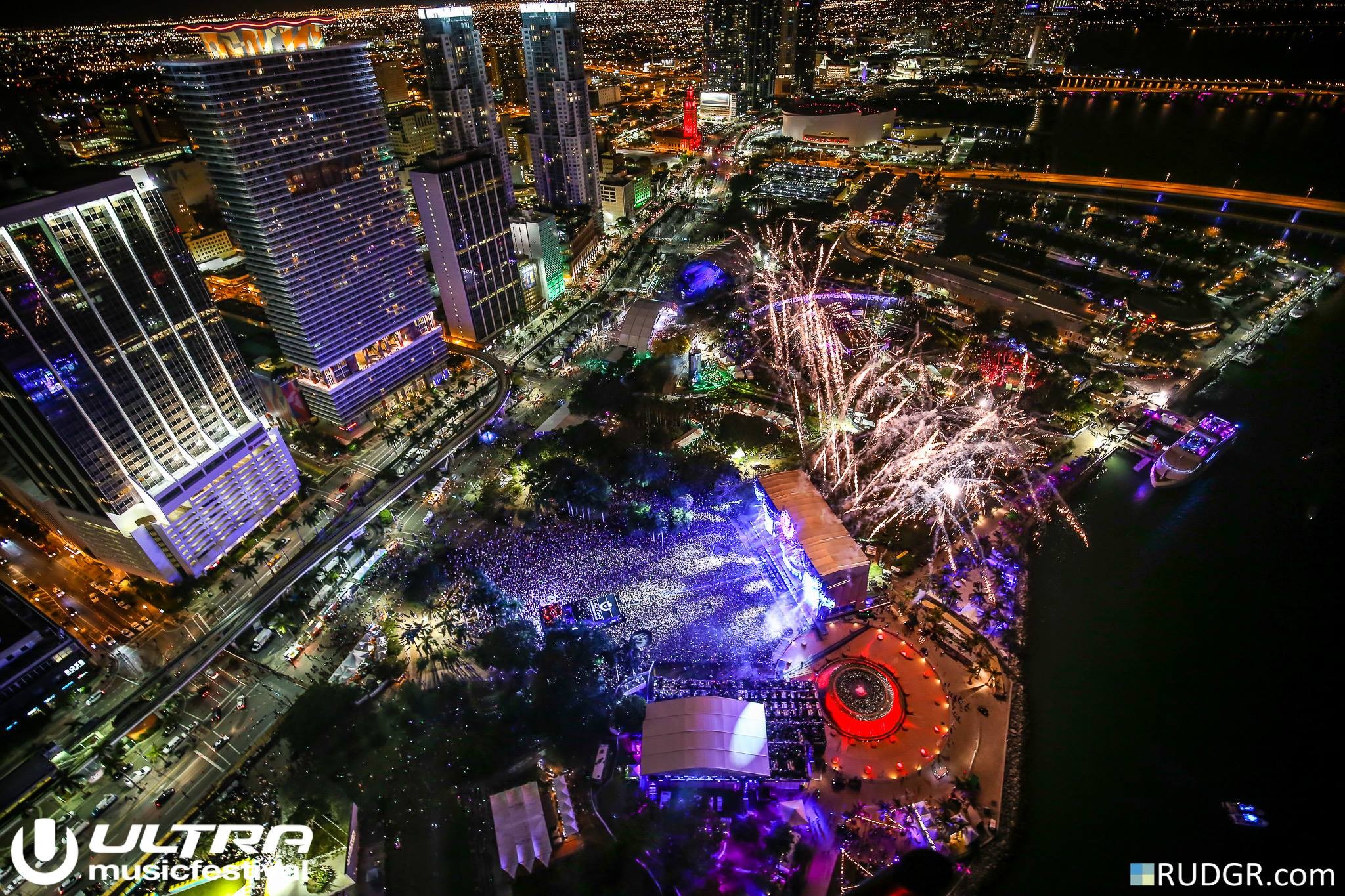 General 2048x1365 Ultra Music Festival Miami music festival USA cityscape music city lights night