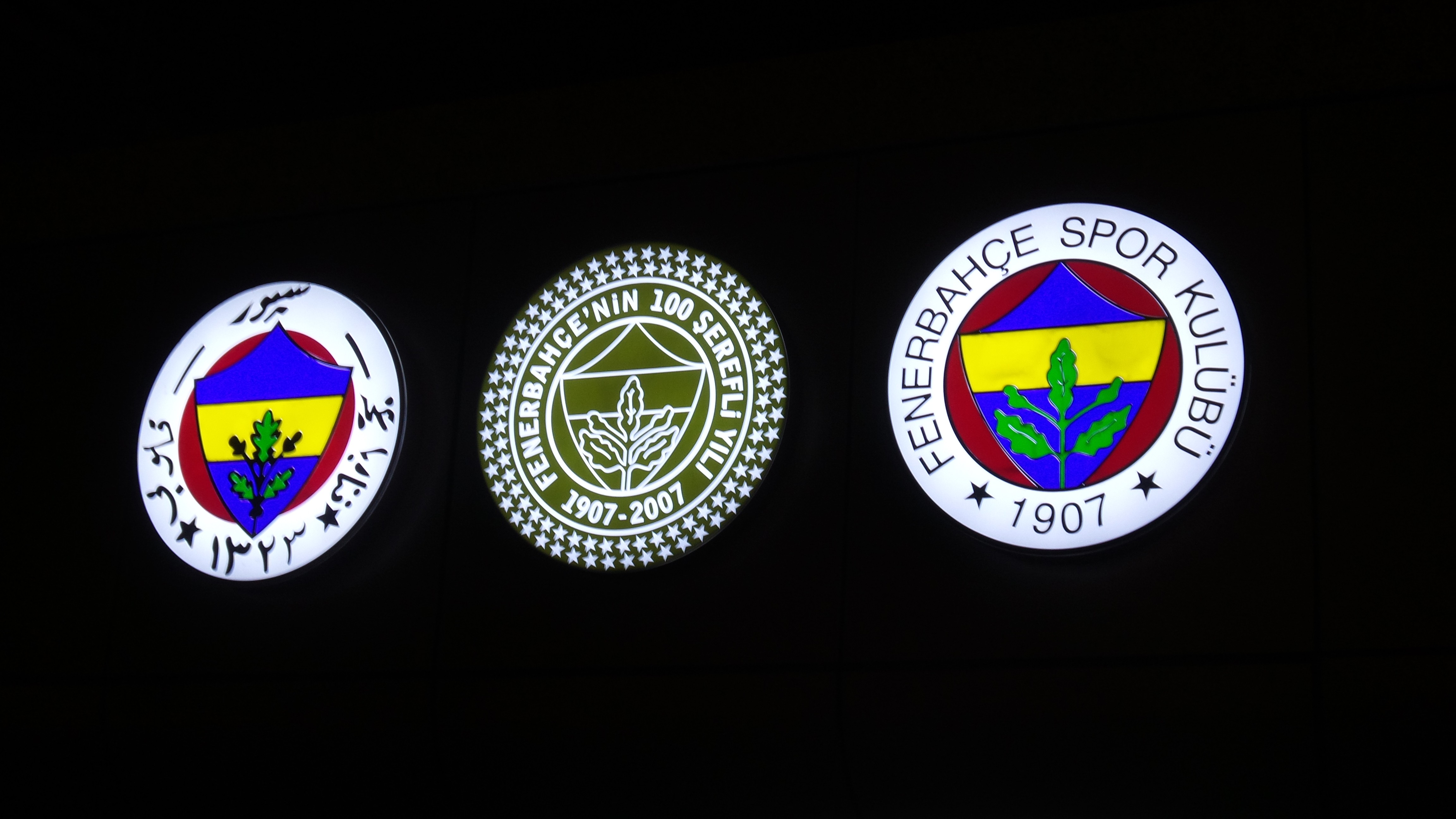 General 4608x2592 Fenerbahçe 1907 (Year) logo simple background black background sport soccer soccer clubs