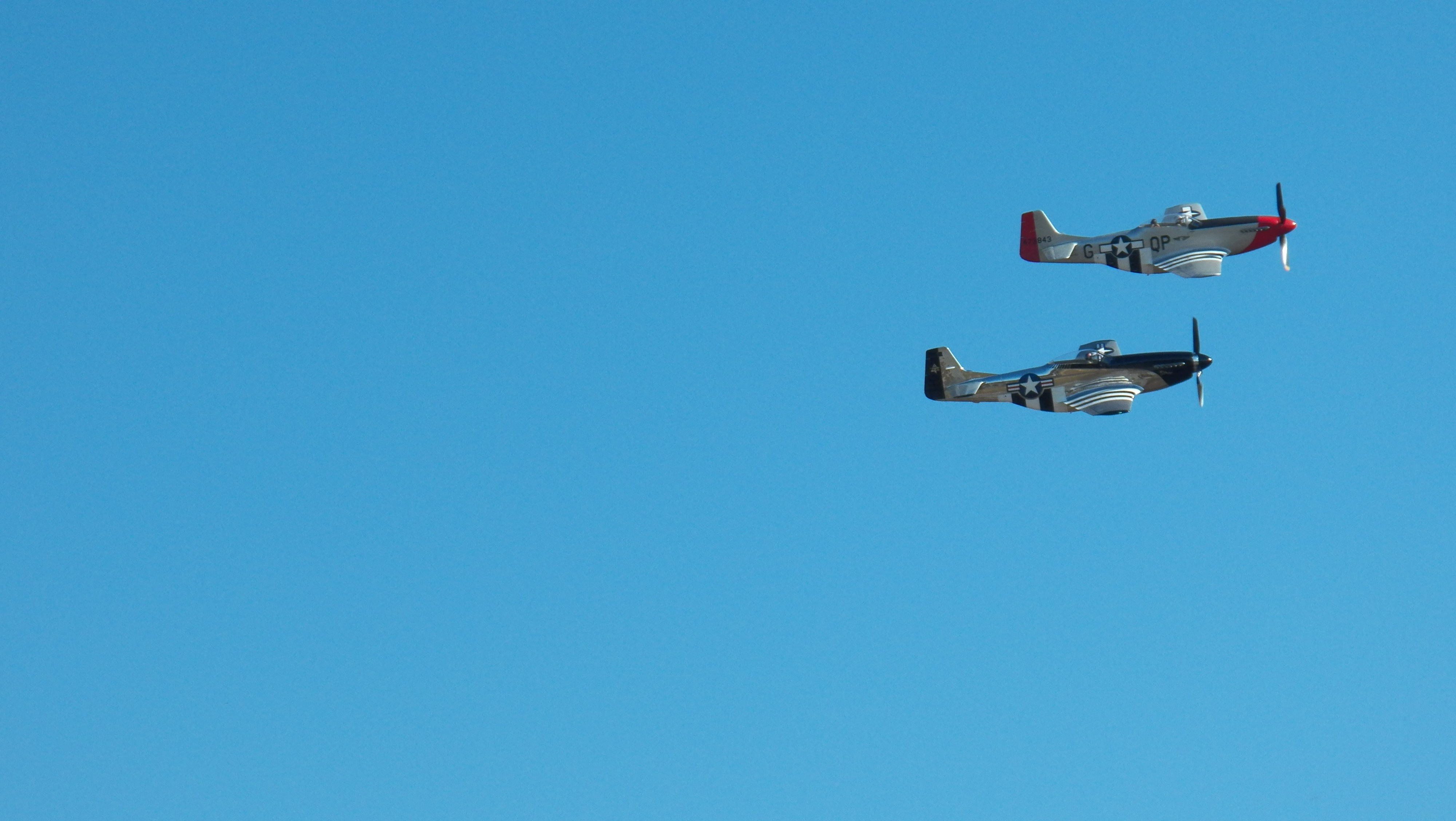 General 4000x2256 North American P-51 Mustang military aircraft vehicle aircraft clear sky military vehicle military blue American aircraft North American Aviation