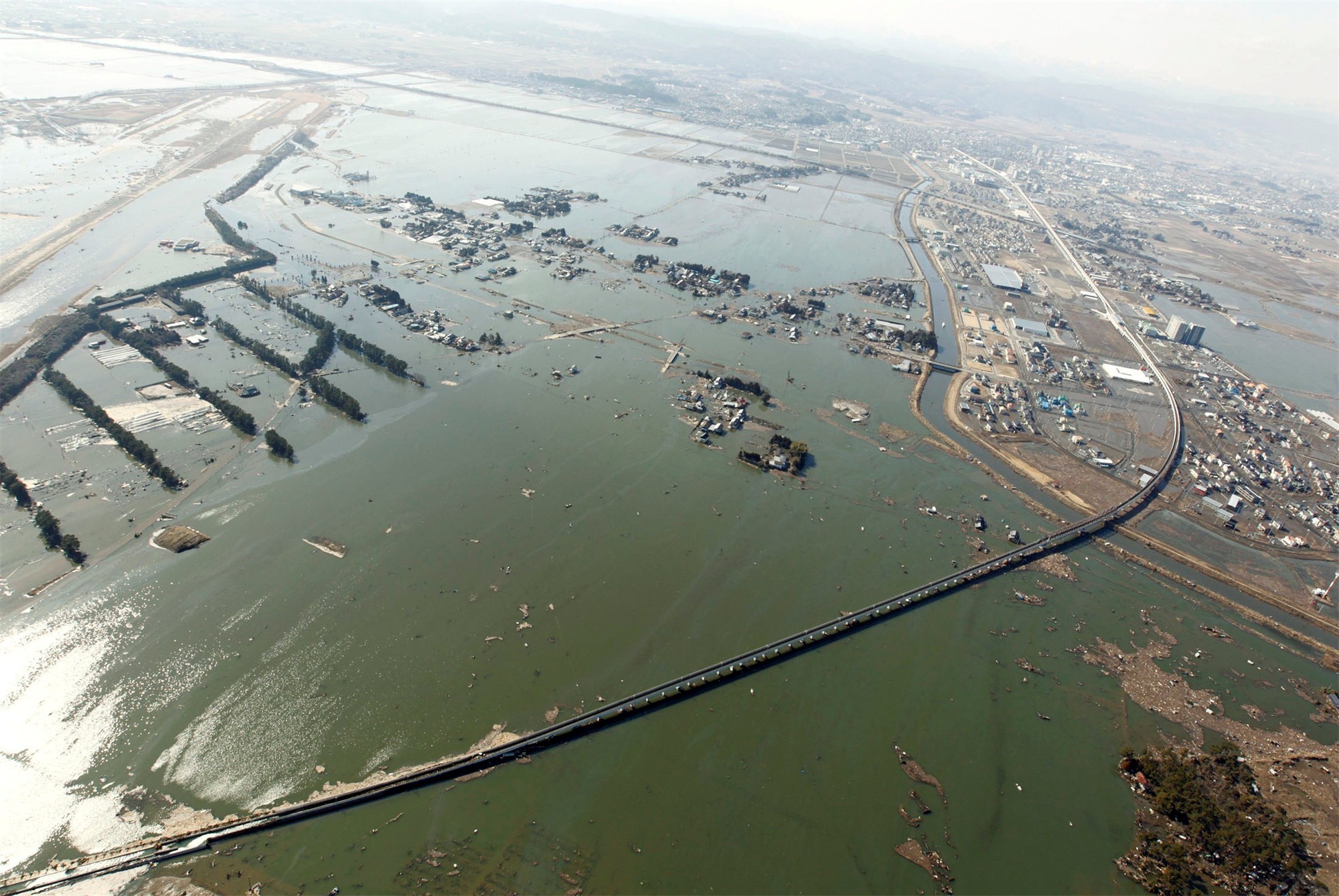General 2000x1339 Japan earthquakes Asia aerial view flood