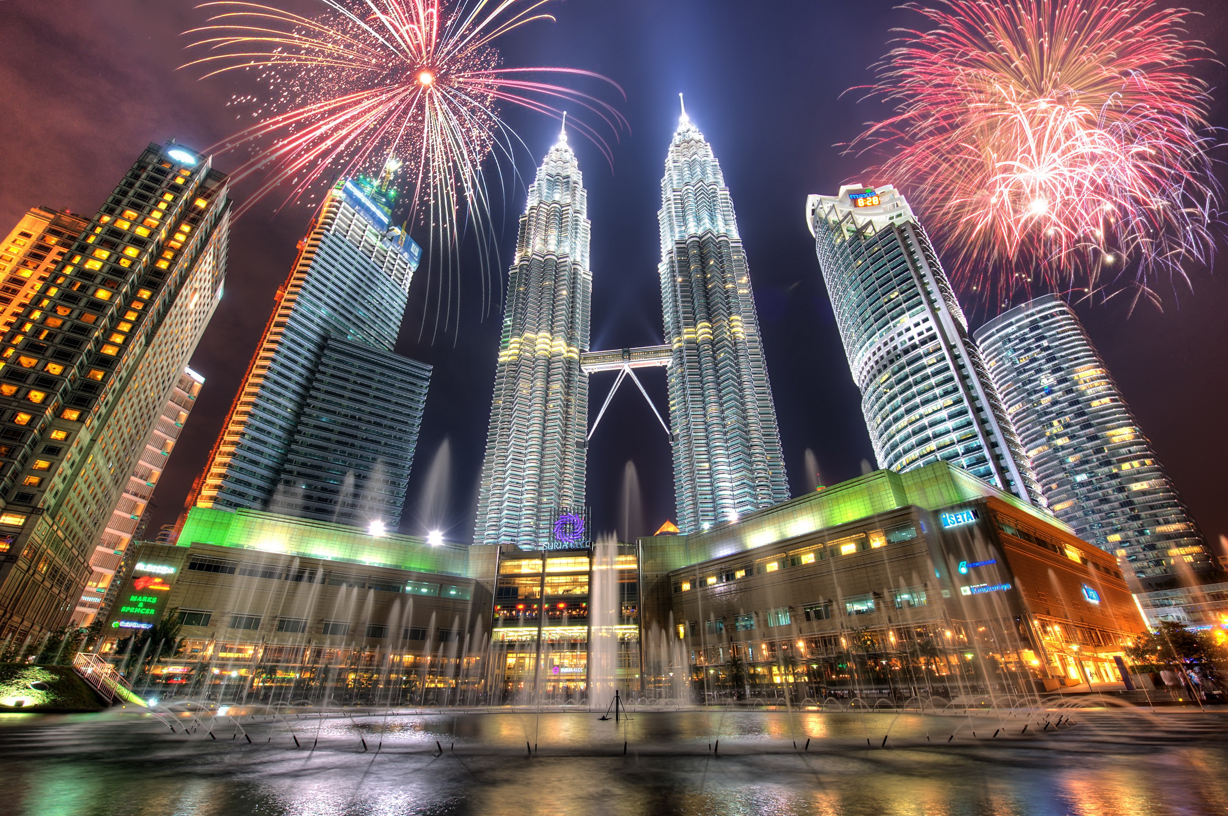 General 4000x2658 Petronas Towers Malaysia cityscape fireworks Asia skyscraper city lights landmark Kuala Lumpur building water night sky fountain