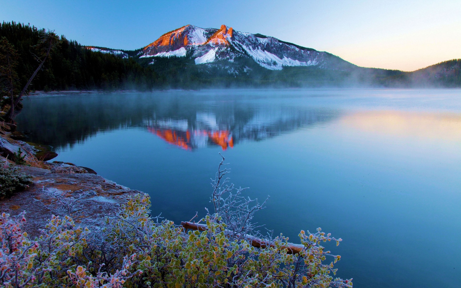 General 1920x1200 nature landscape lake sunset mountains mist frost snowy peak Oregon shrubs trees water calm USA reflection calm waters snowy mountain