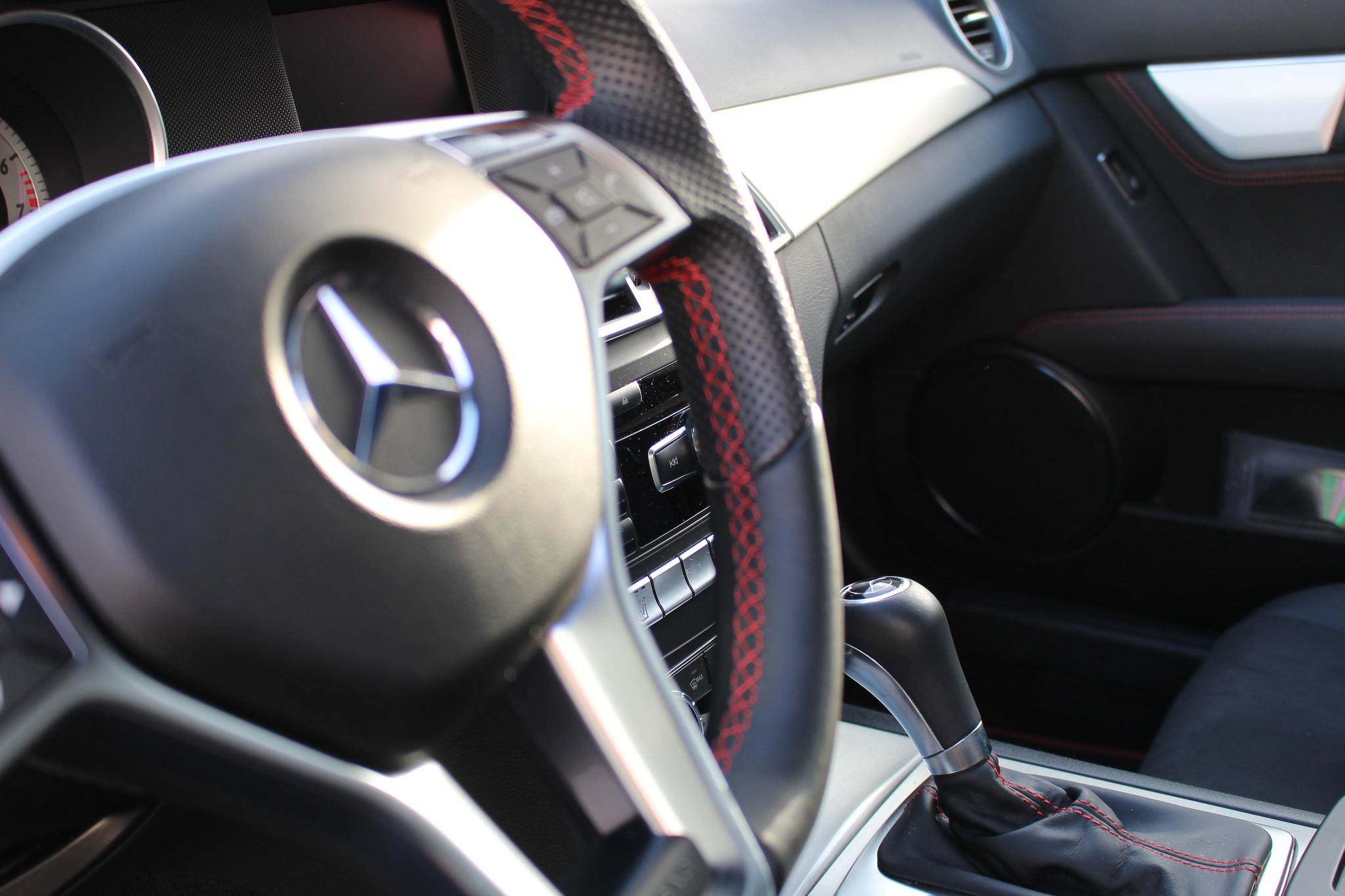 General 2048x1365 Mercedes-Benz vehicle car interior steering wheel car German cars