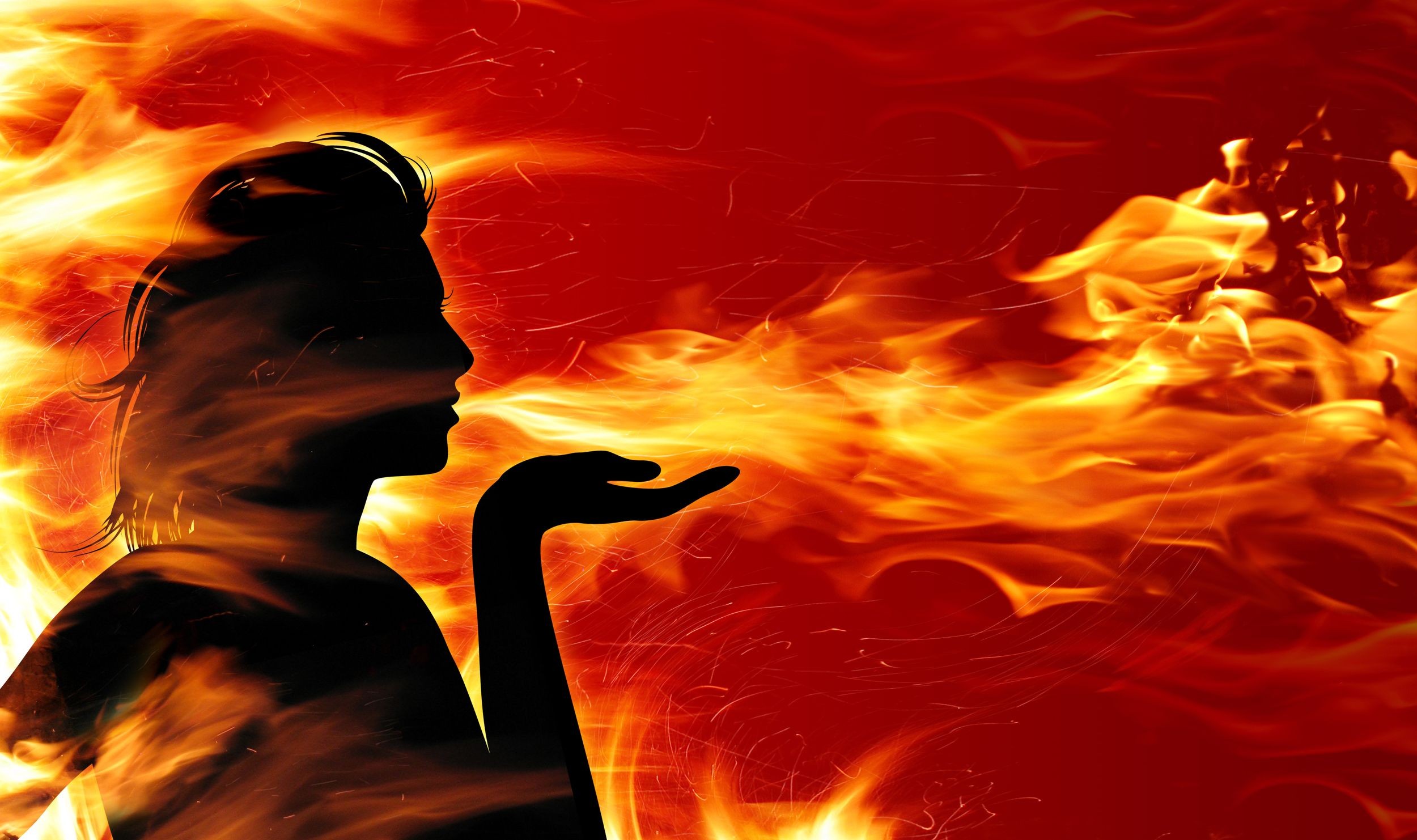 General 2500x1482 fire women profile digital art Flame Painter silhouette