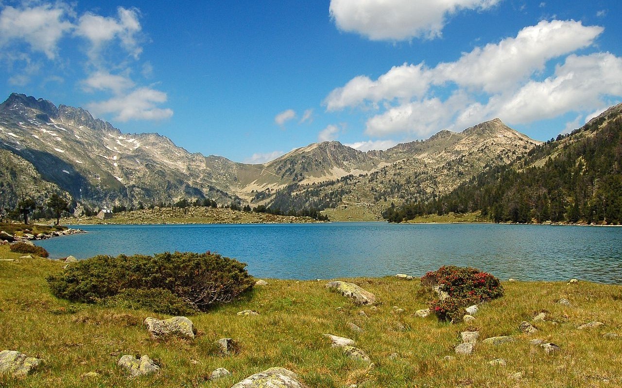 General 1280x800 lake mountains rocks bushes nature landscape