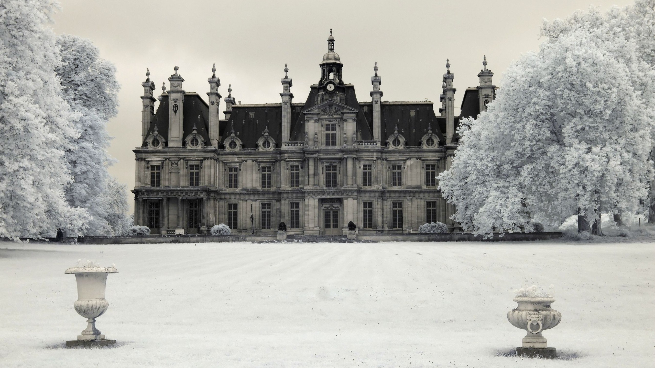 General 2560x1440 snow house trees winter mansions photo manipulation