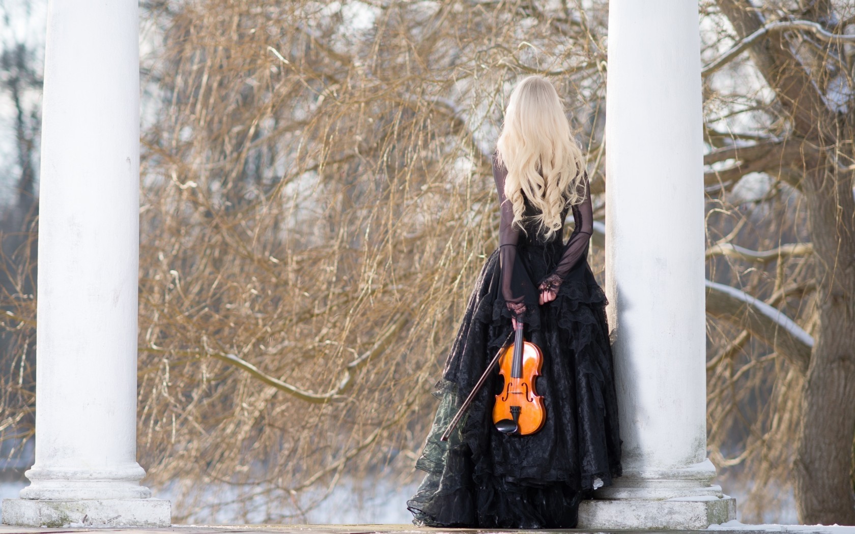 People 1680x1050 women hair   dress blonde model classical violin winter black classy women outdoors long hair musical instrument black dress cold outdoors black clothing