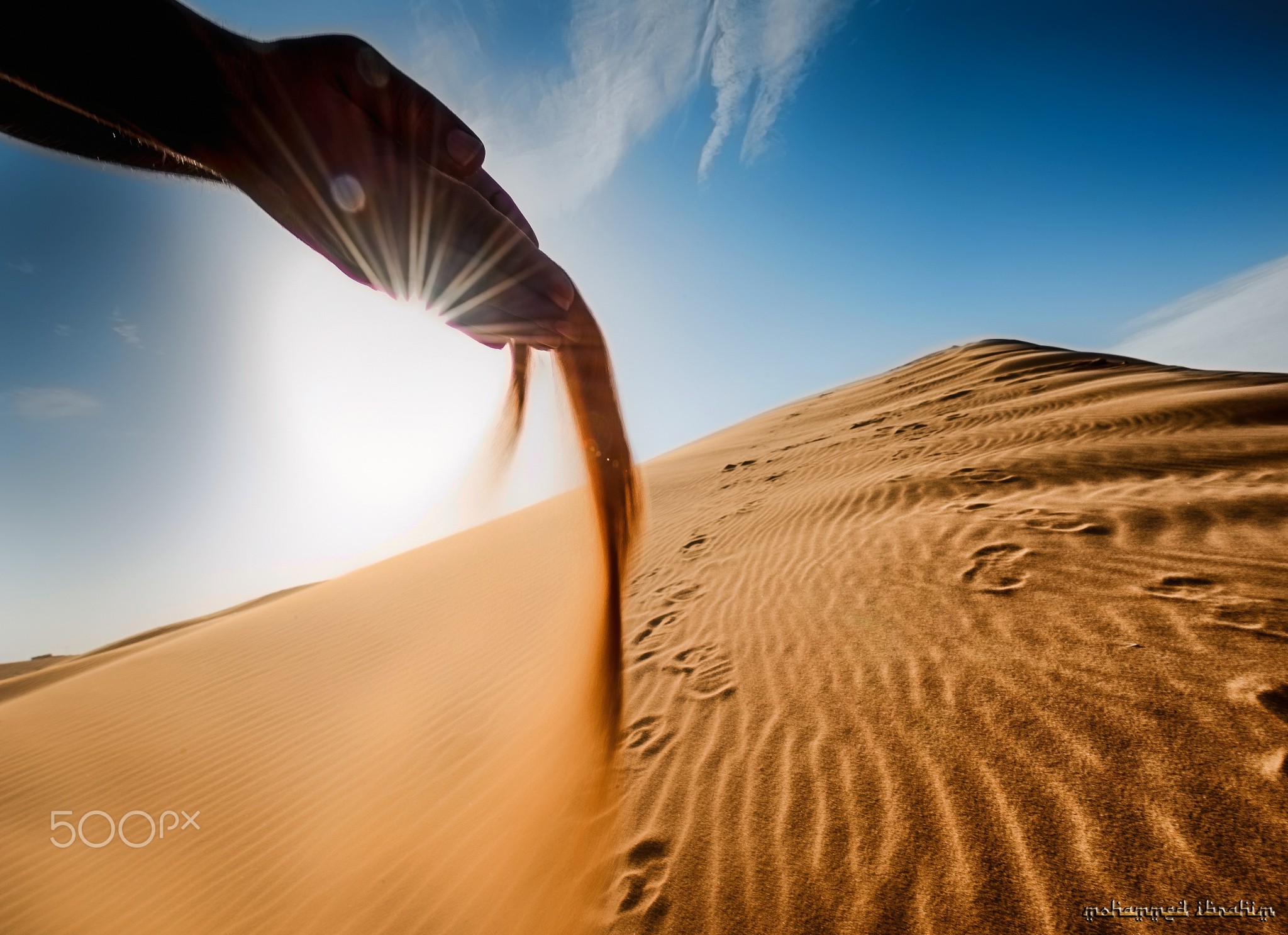 General 2048x1487 sand hands lens flare dunes desert nature