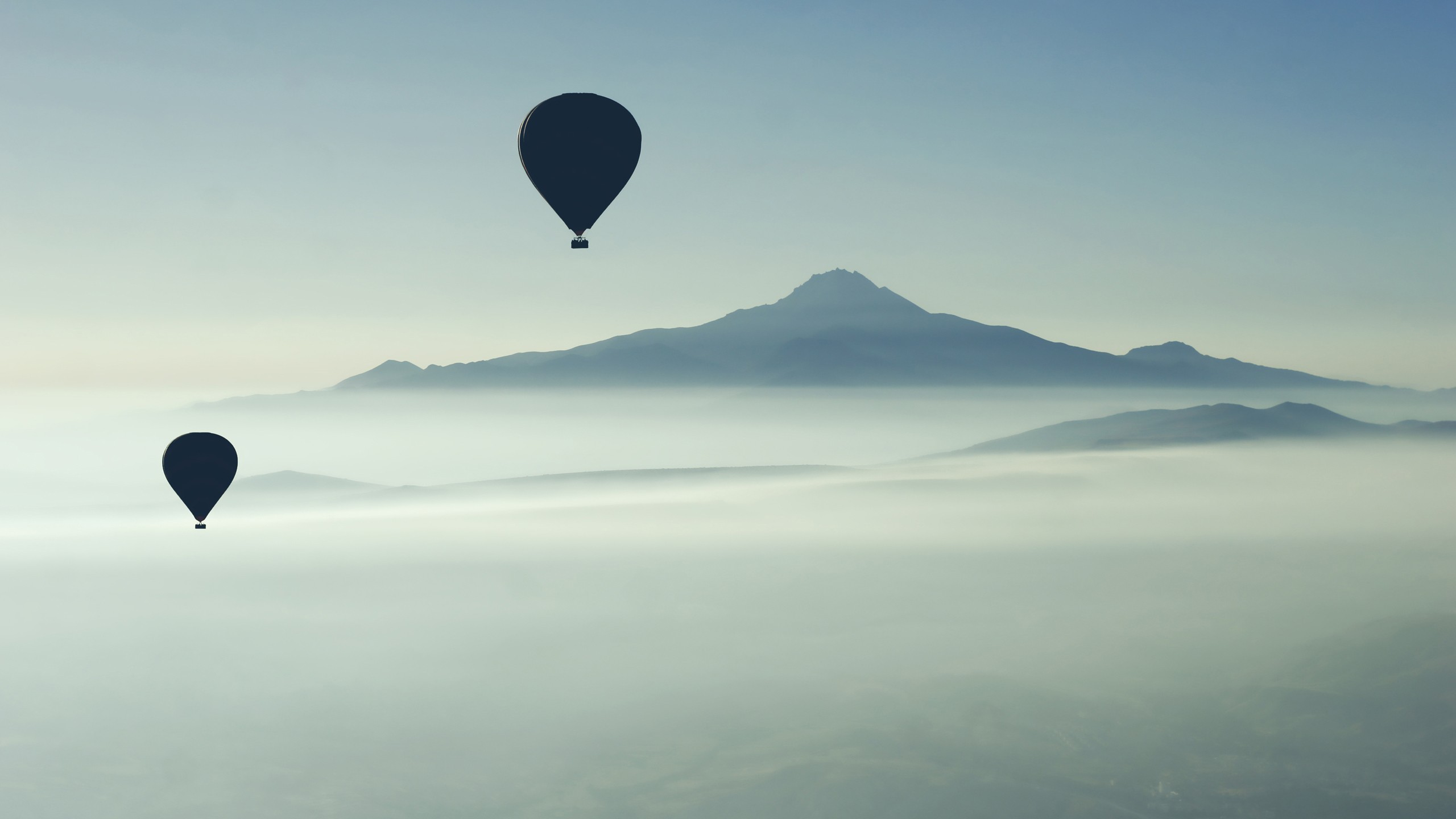 General 2560x1440 nature mountains hot air balloons landscape vehicle