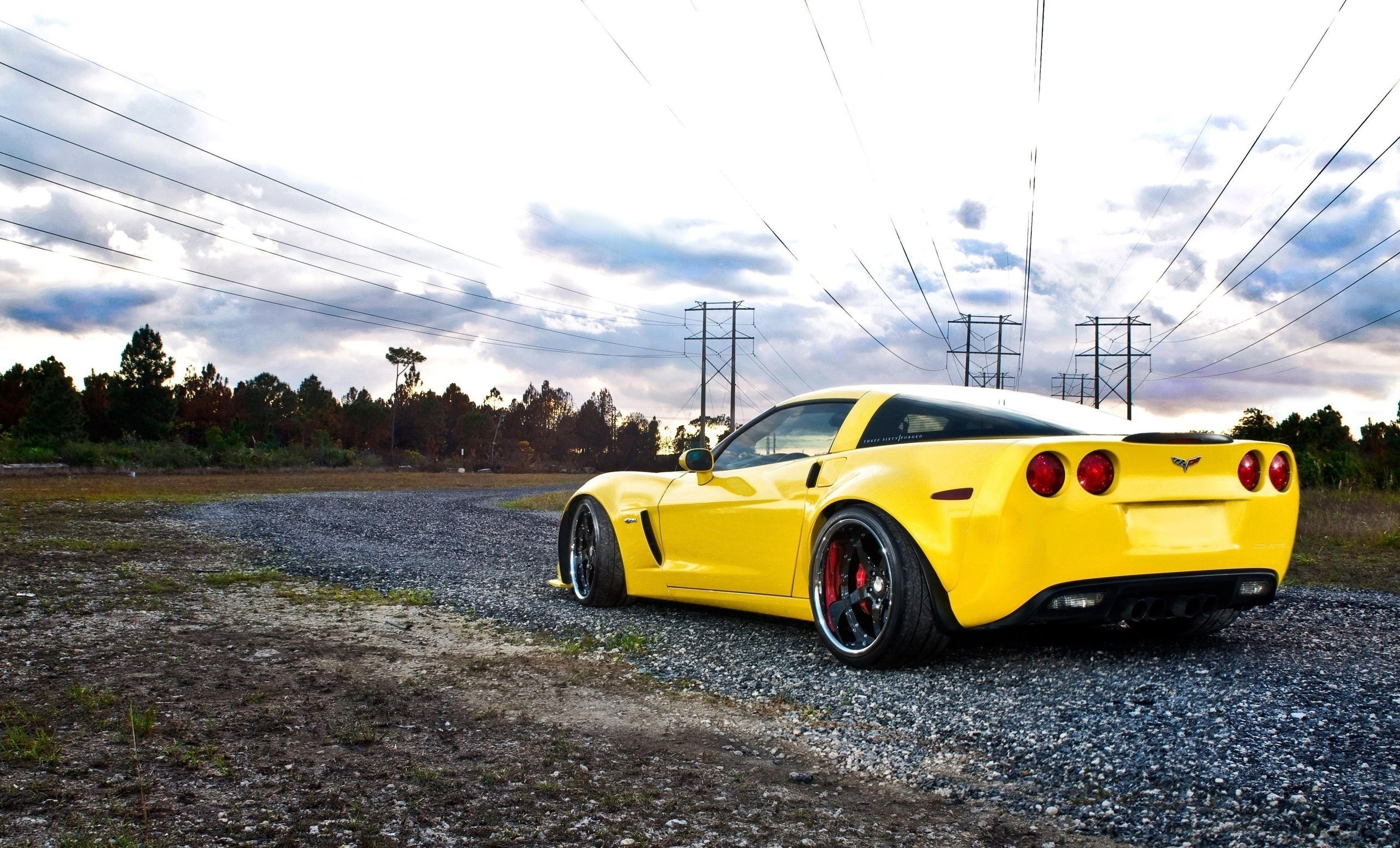 General 2560x1550 car yellow cars vehicle outdoors