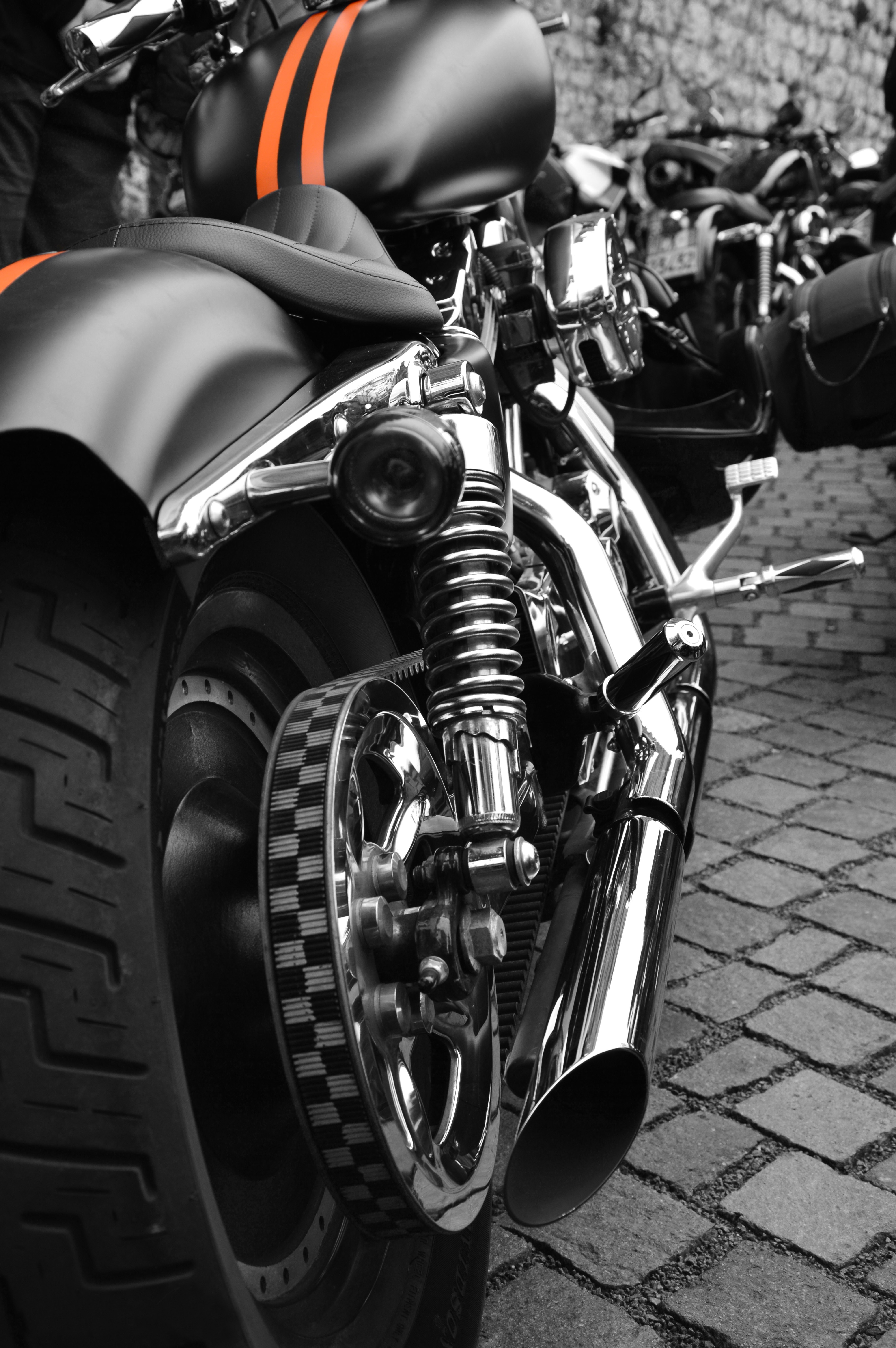 General 4000x6016 motorcycle selective coloring monochrome vehicle