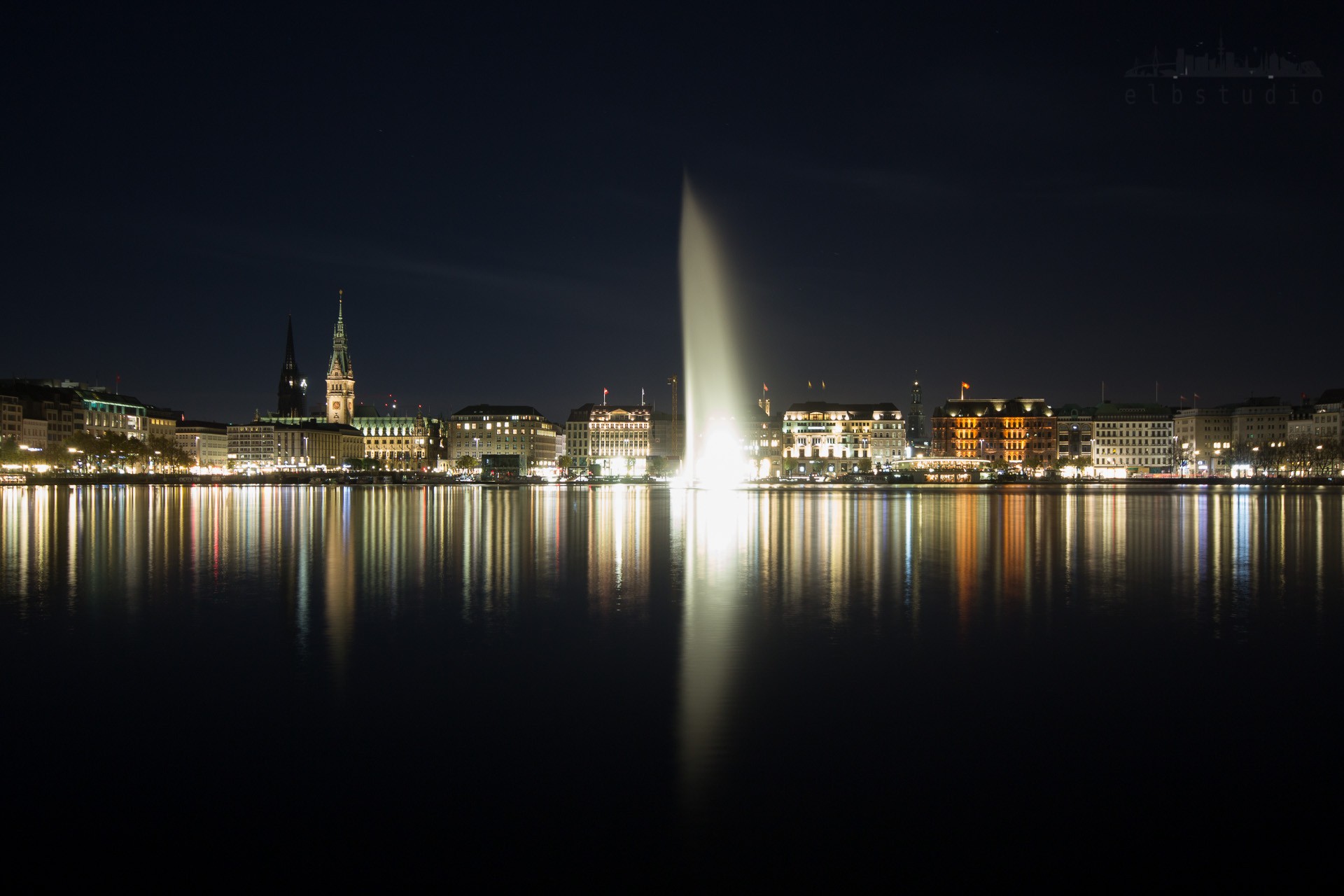 General 1920x1280 architecture water lights reflection night Hamburg Germany cityscape city river fountain church old building long exposure city lights low light