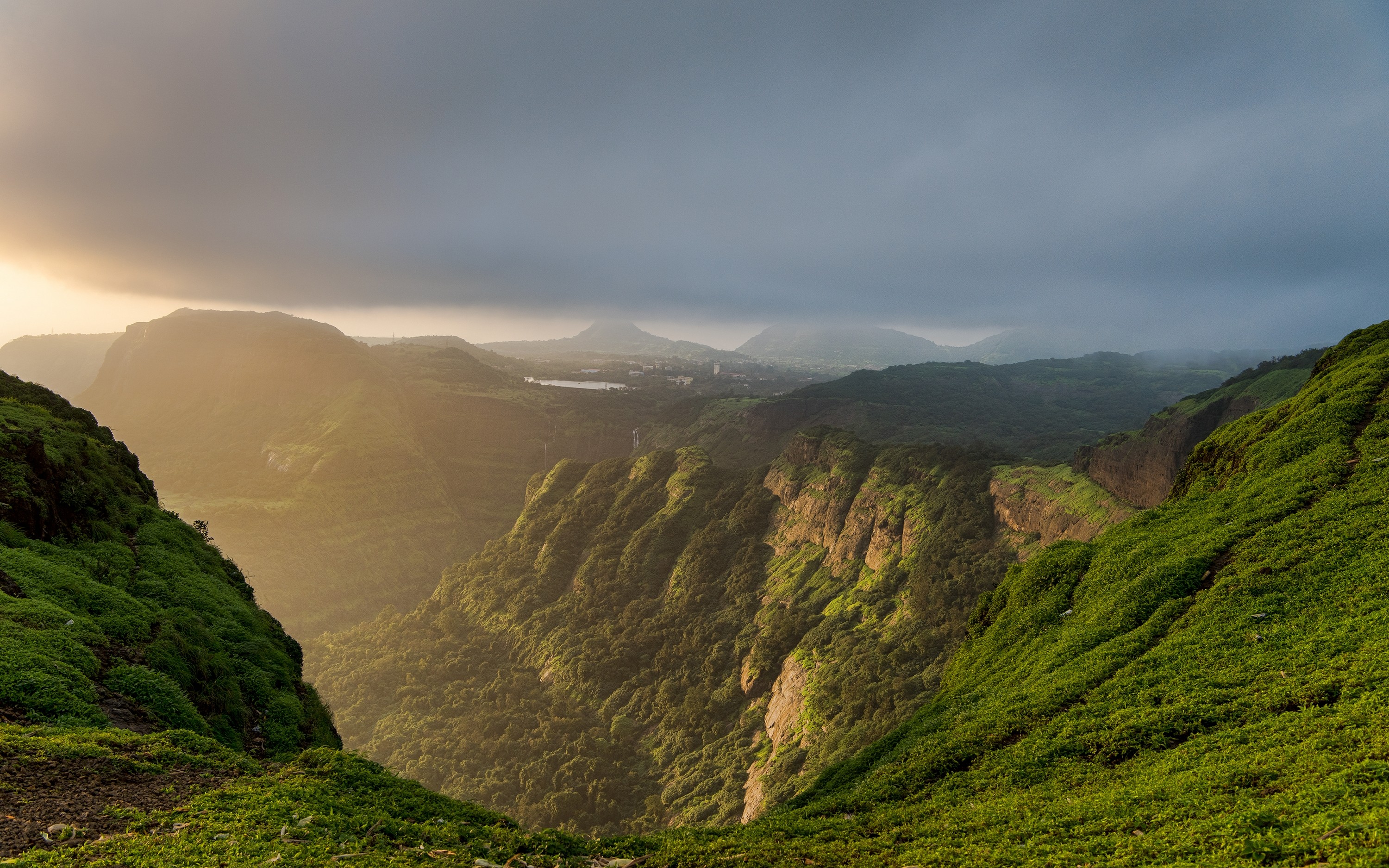 General 3000x1875 nature landscape mountains canyon forest sun rays mist clouds sunset sunlight India grass