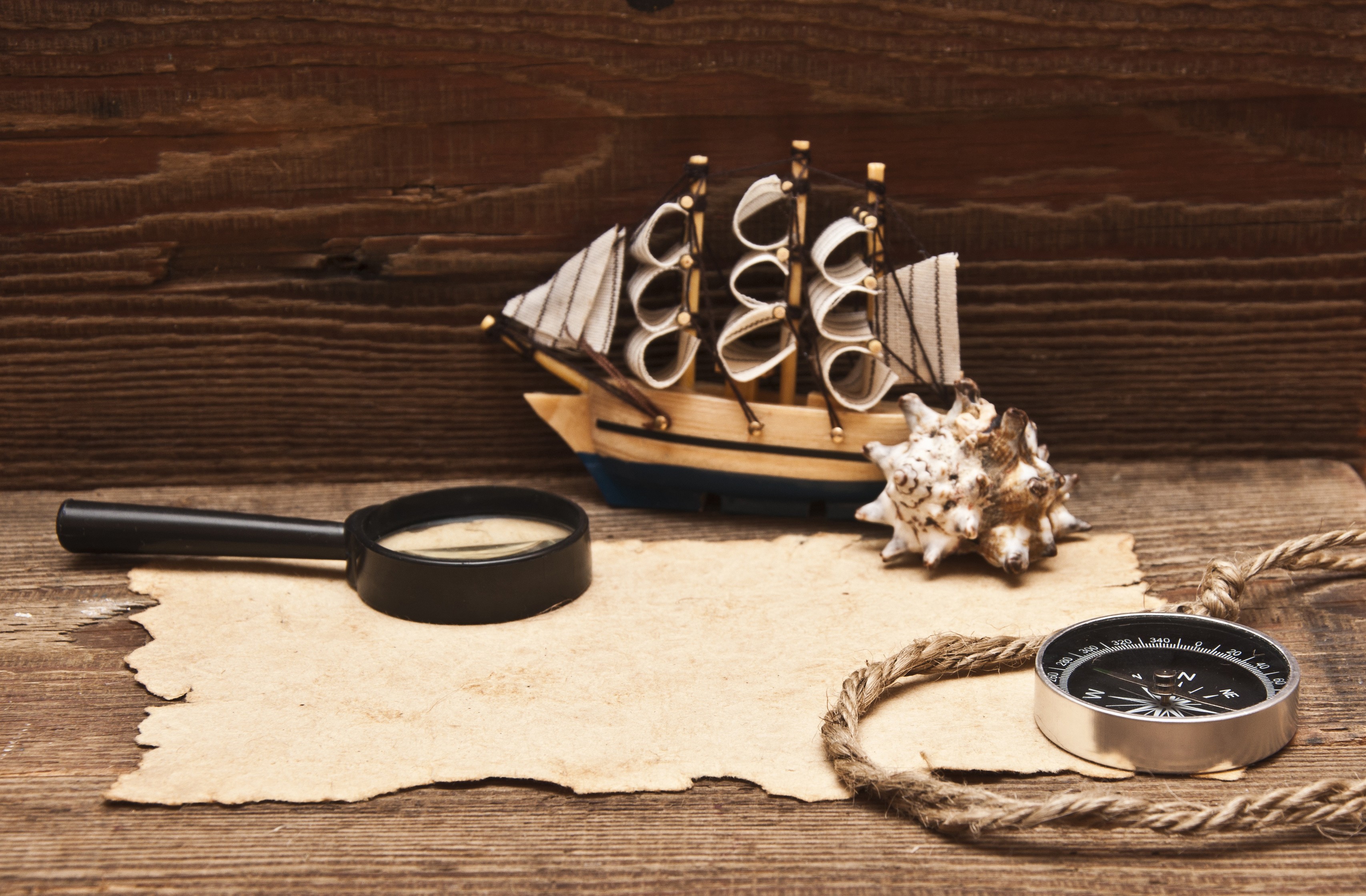 General 3414x2241 wood sailing ship magnifying glass compass ropes