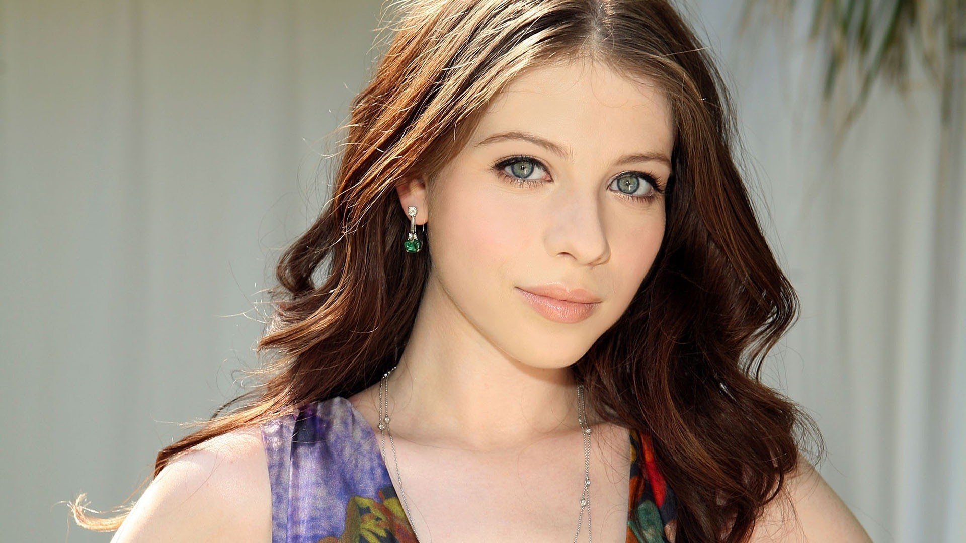 People 1920x1080 Michelle Trachtenberg redhead gray eyes wavy hair actress women looking at viewer earring celebrity dyed hair
