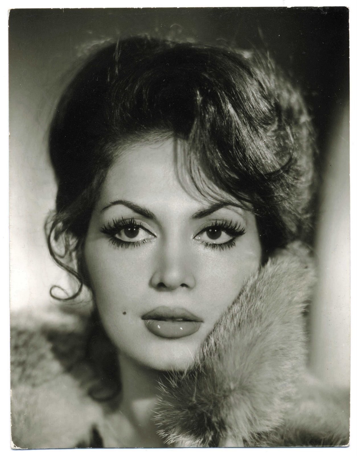 People 1255x1599 actress women makeup monochrome vintage portrait