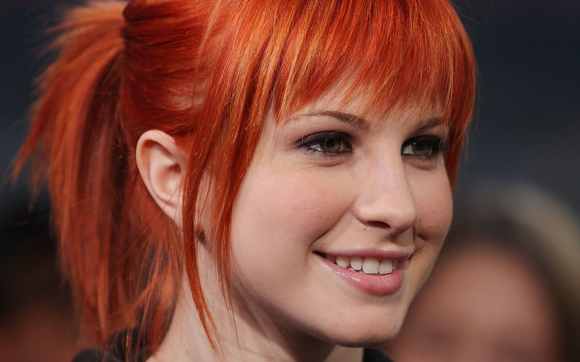 People 1920x1200 Hayley Williams Paramore redhead women green eyes smiling singer celebrity dyed hair face closeup