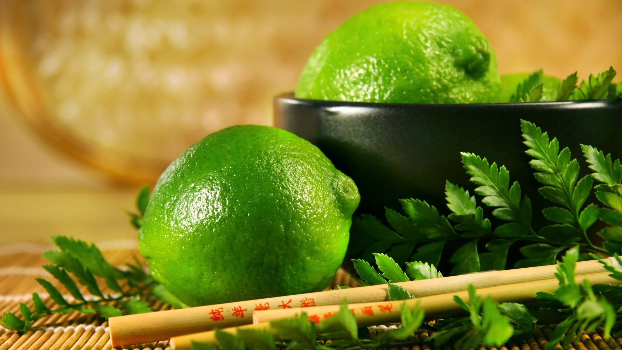 General 2048x1152 lime green lemons macro food