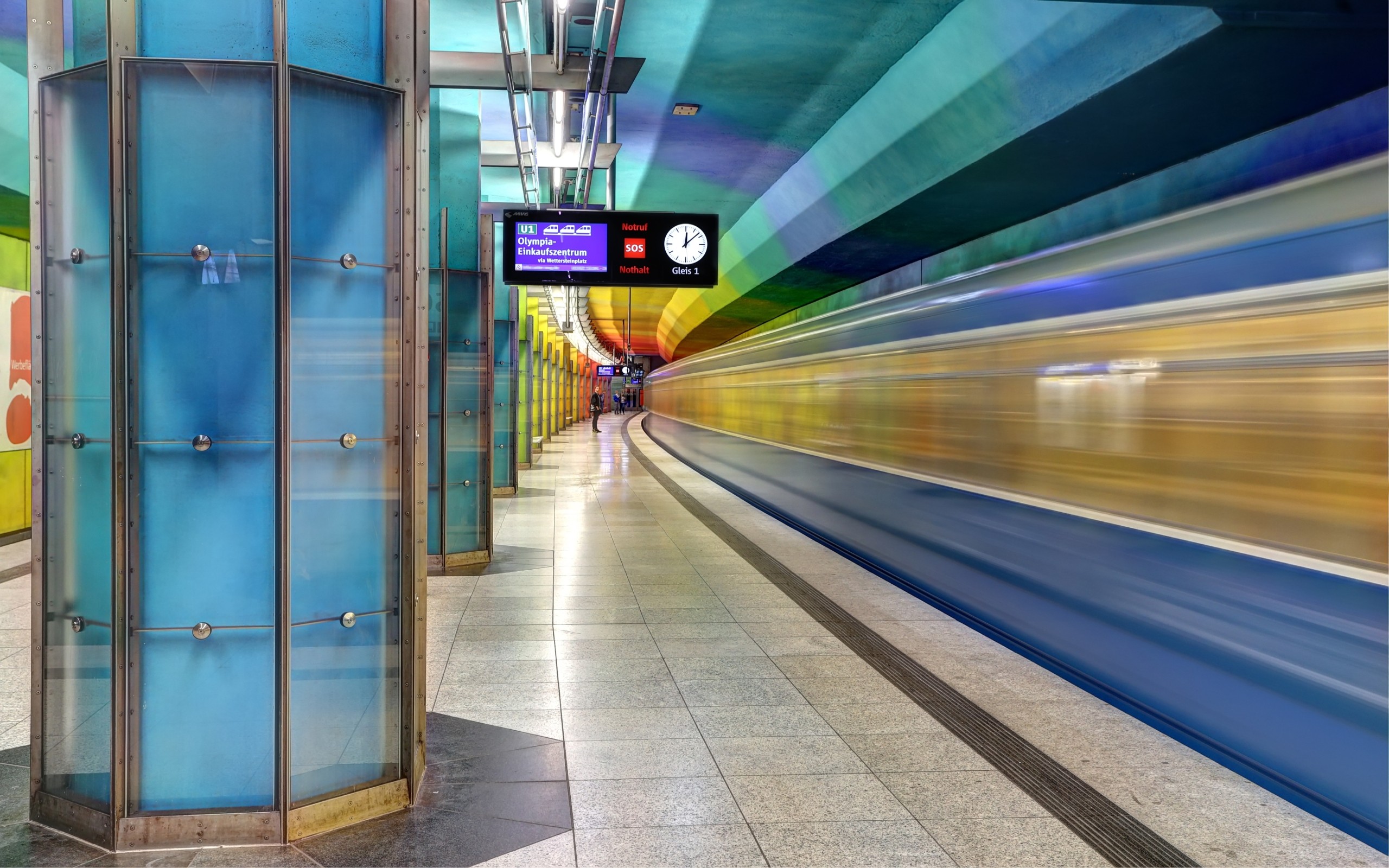 General 2560x1600 subway clocks Munich long exposure colorful blue Germany underground