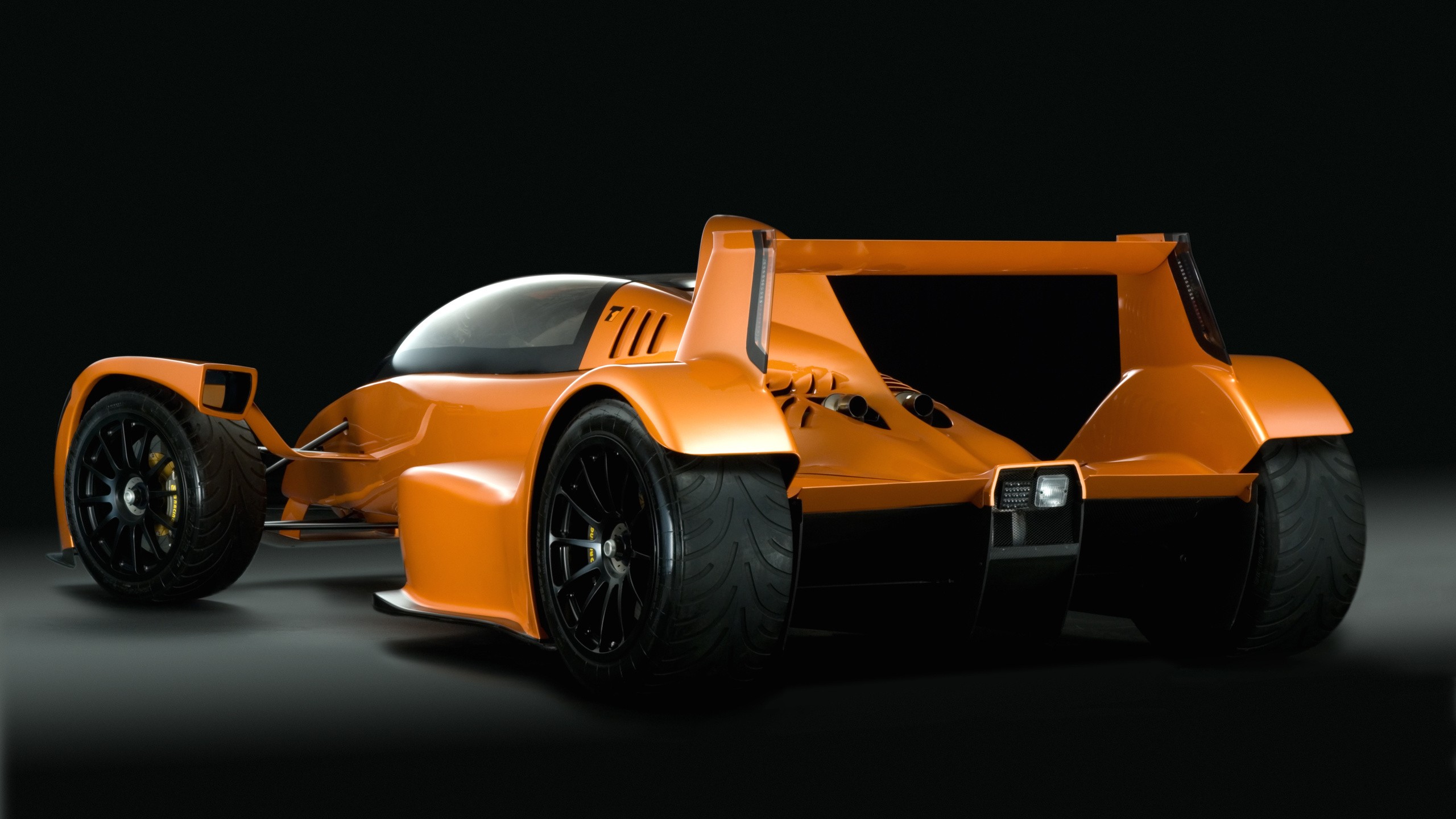 General 2560x1440 orange cars vehicle Caparo T1 car black background British cars formula cars