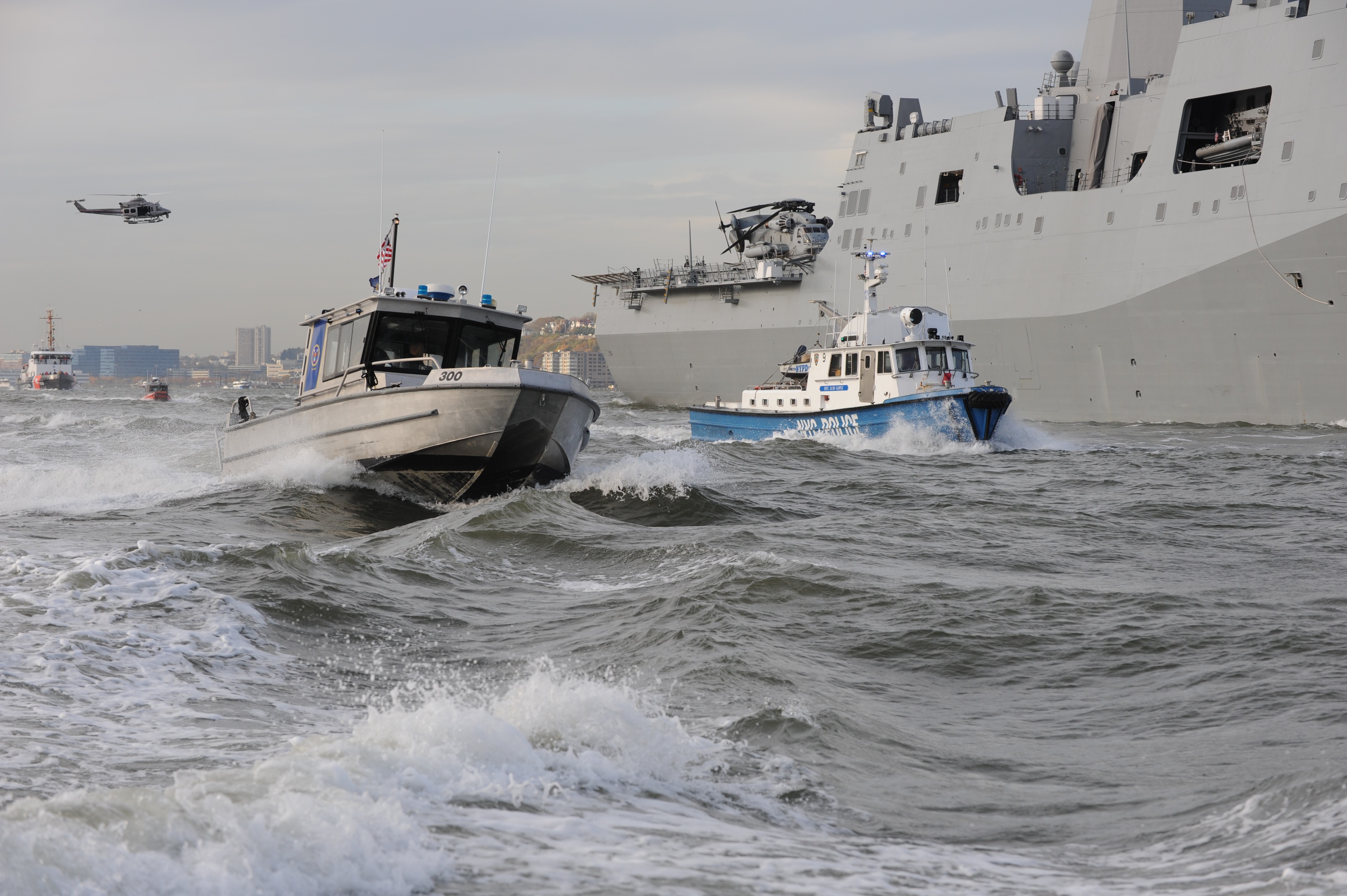 General 4256x2832 warship boat ship military vehicle military vehicle