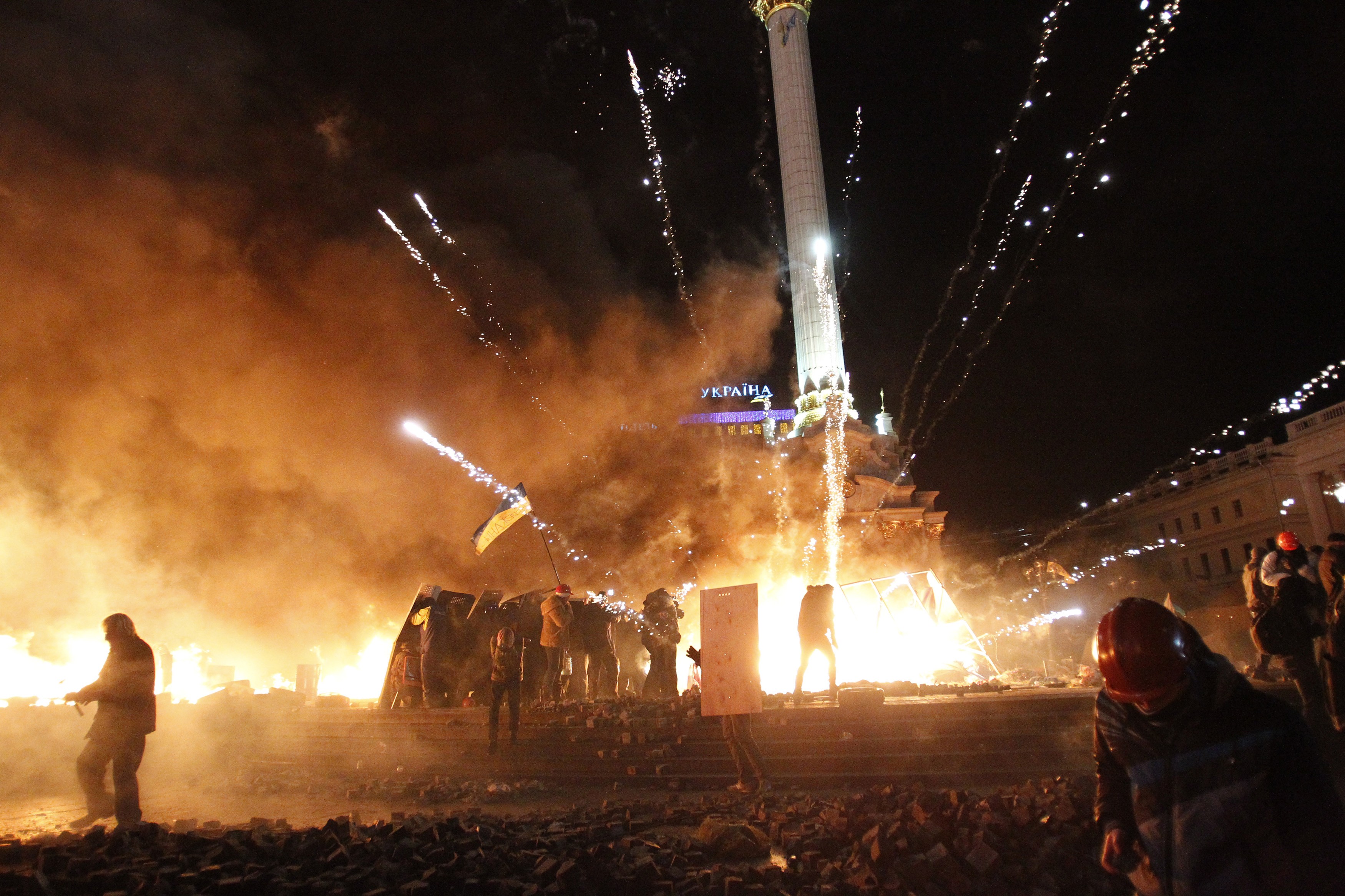 People 3500x2333 Civil War riots fire night city Maidan Ukraine