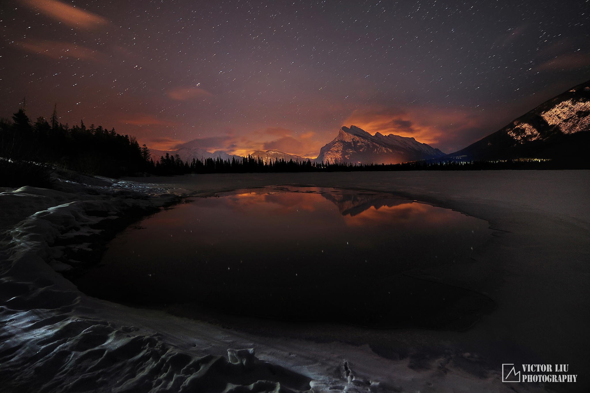 General 2048x1362 landscape nature sky dark mountains reflection stars winter cold outdoors watermarked low light Mount Rundle Banff National Park Canada