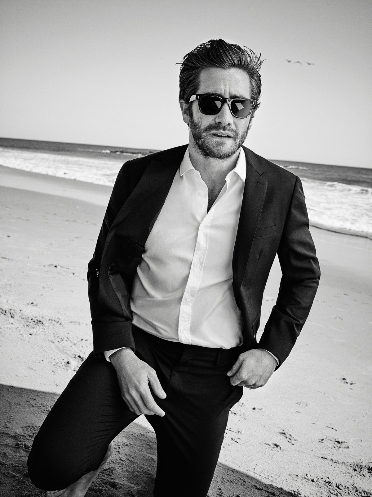People 1200x1600 Jake Gyllenhaal monochrome actor sunglasses beard men men outdoors men with shades