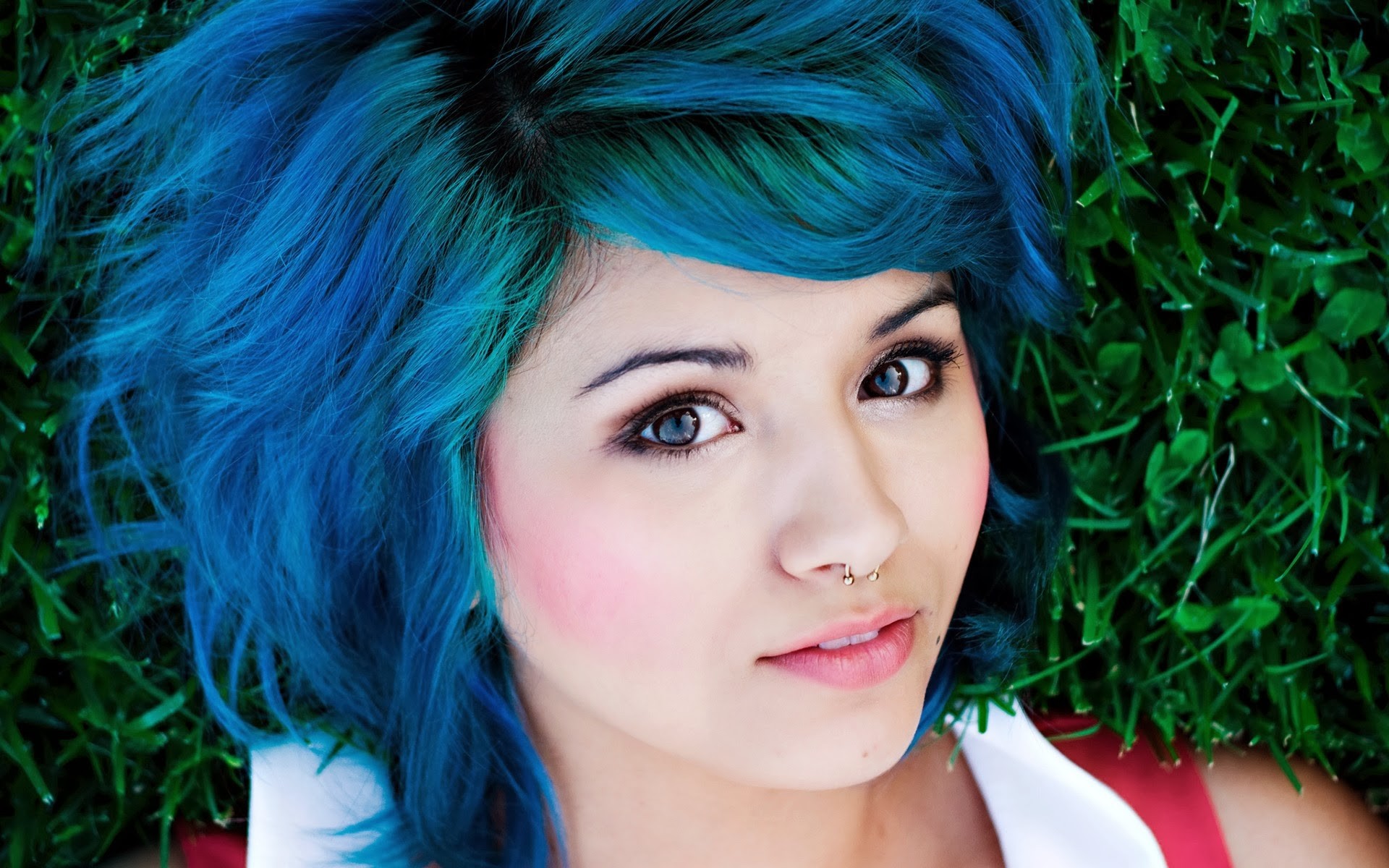 Blue Hair Women Face Dyed Hair Women Outdoors Looking Up Looking