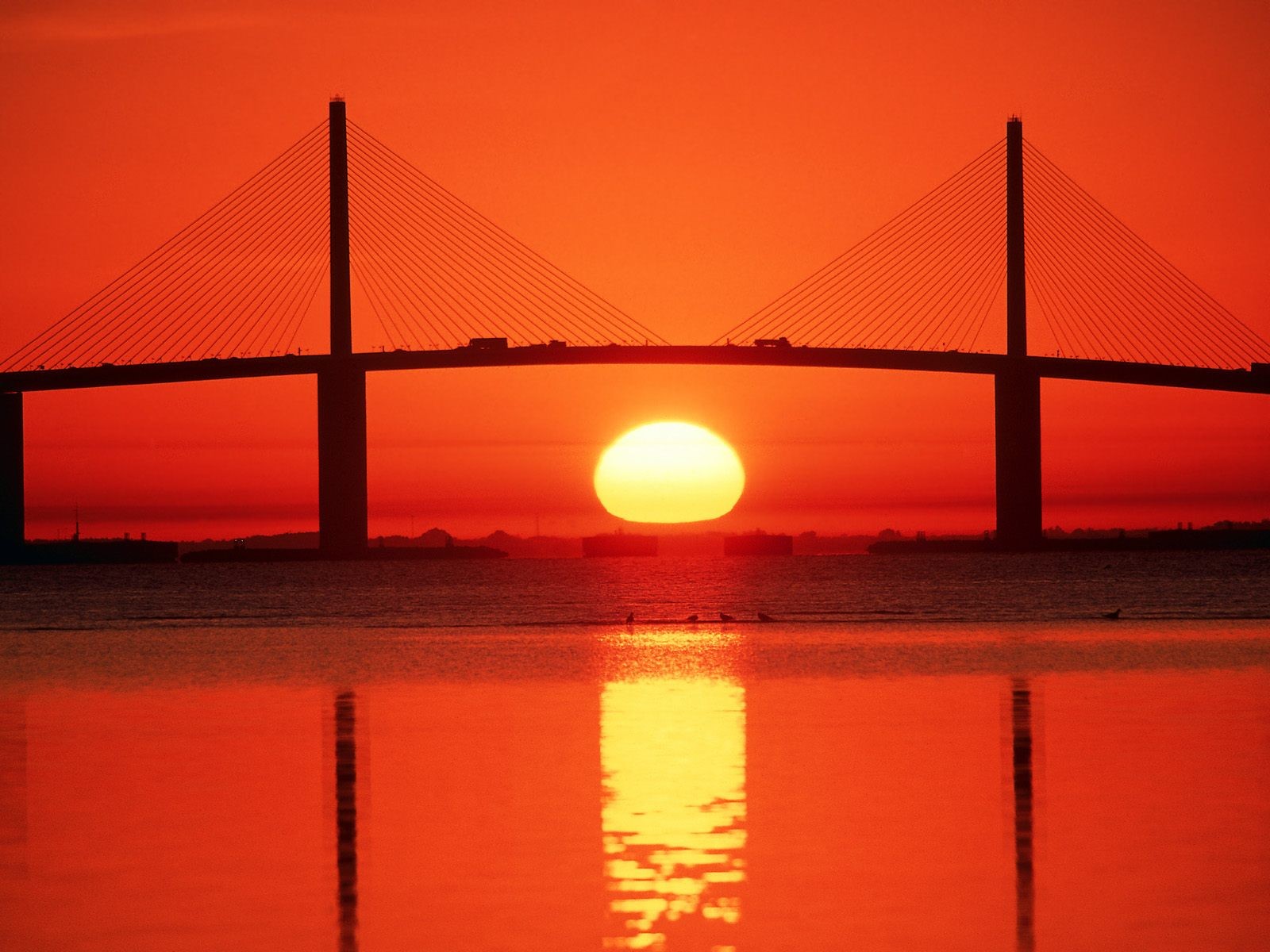 General 1600x1200 sunlight bridge Florida sunset sea silhouette USA reflection sky