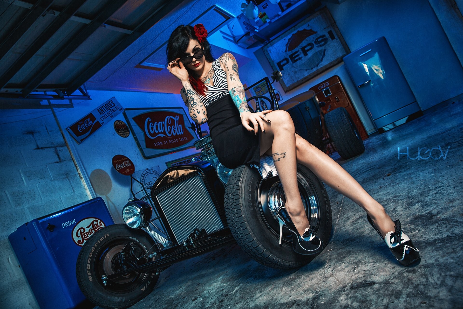 People 1920x1280 women inked girls Hugo V black hair car vehicle women with cars heels flower in hair women indoors indoors looking at viewer sunglasses women with shades black cars red lipstick black nails painted nails model brunette