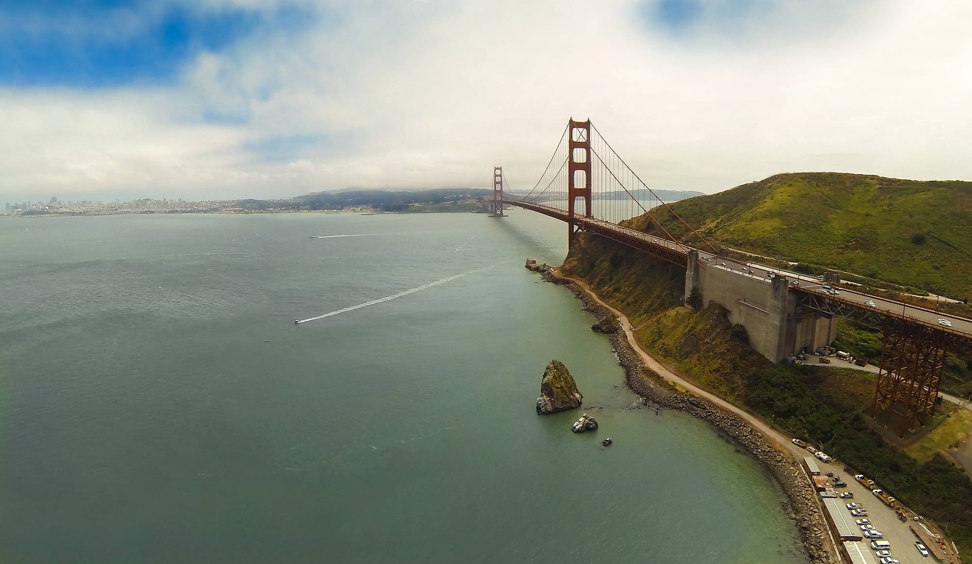 General 2000x1160 Golden Gate Bridge landscape bridge bay suspension bridge aerial view USA