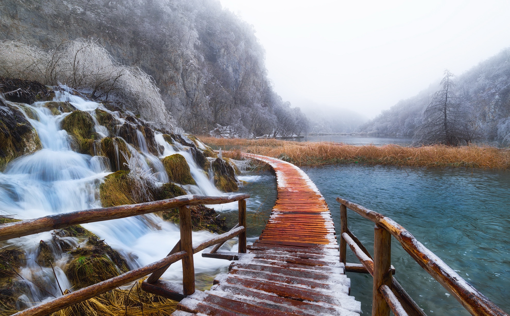 General 1980x1228 Croatia landscape nature water winter frost long exposure Plitvice Lakes National Park