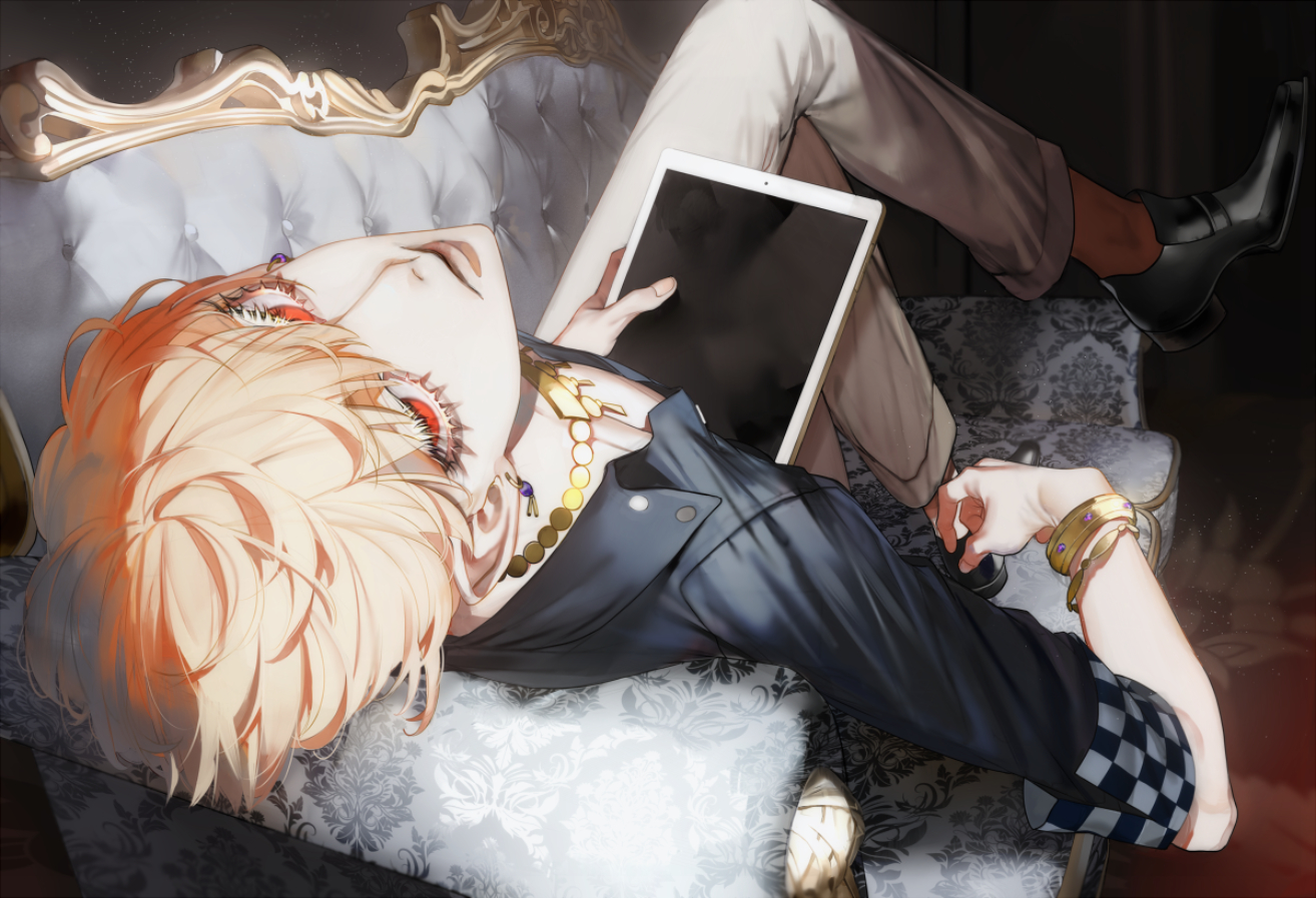 Anime 1314x897 men Gilgamesh Fate/Grand Order iPad red eyes blonde gold couch
