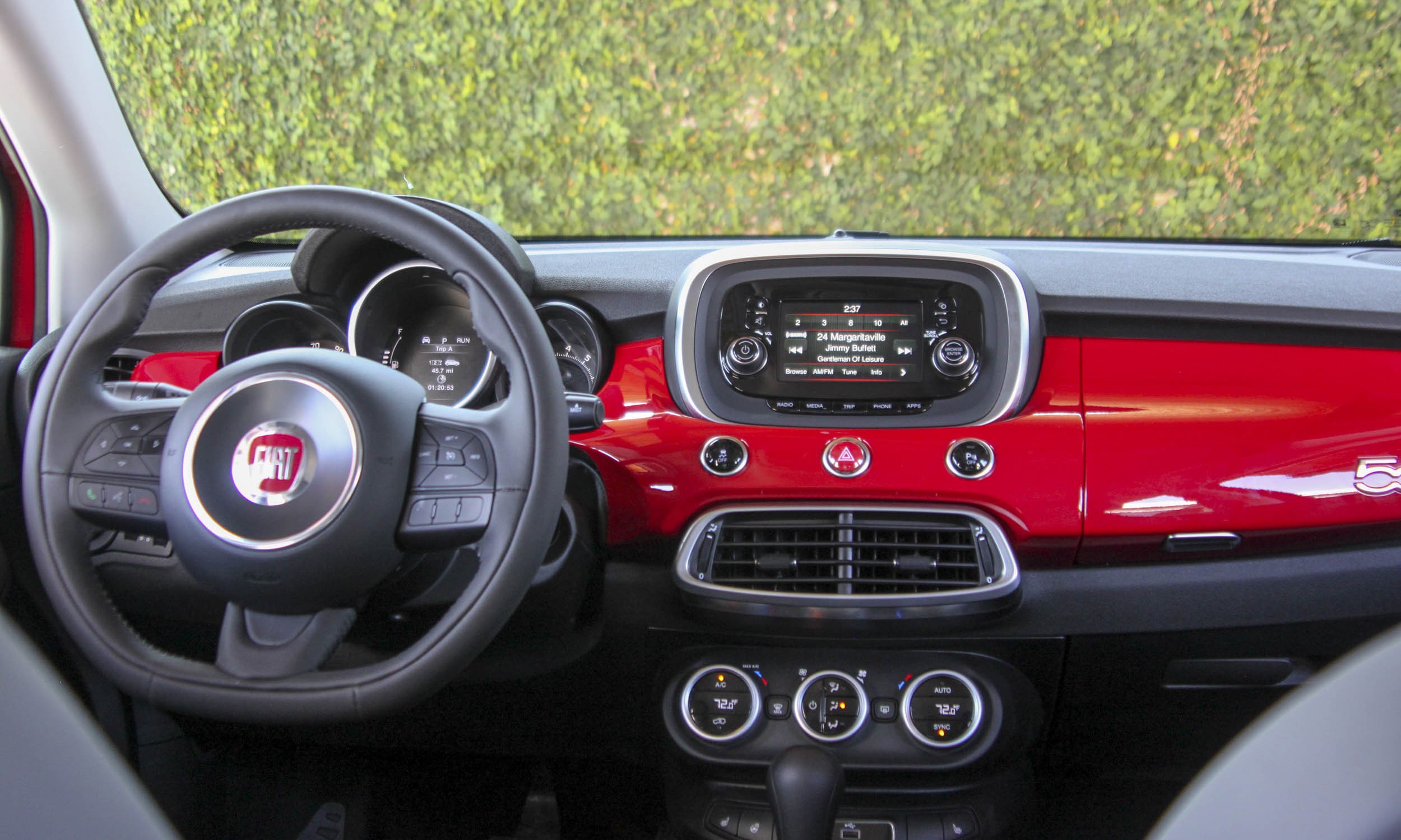 General 2500x1500 car steering wheel FIAT car interior vehicle Fiat 500X speedometer italian cars Stellantis