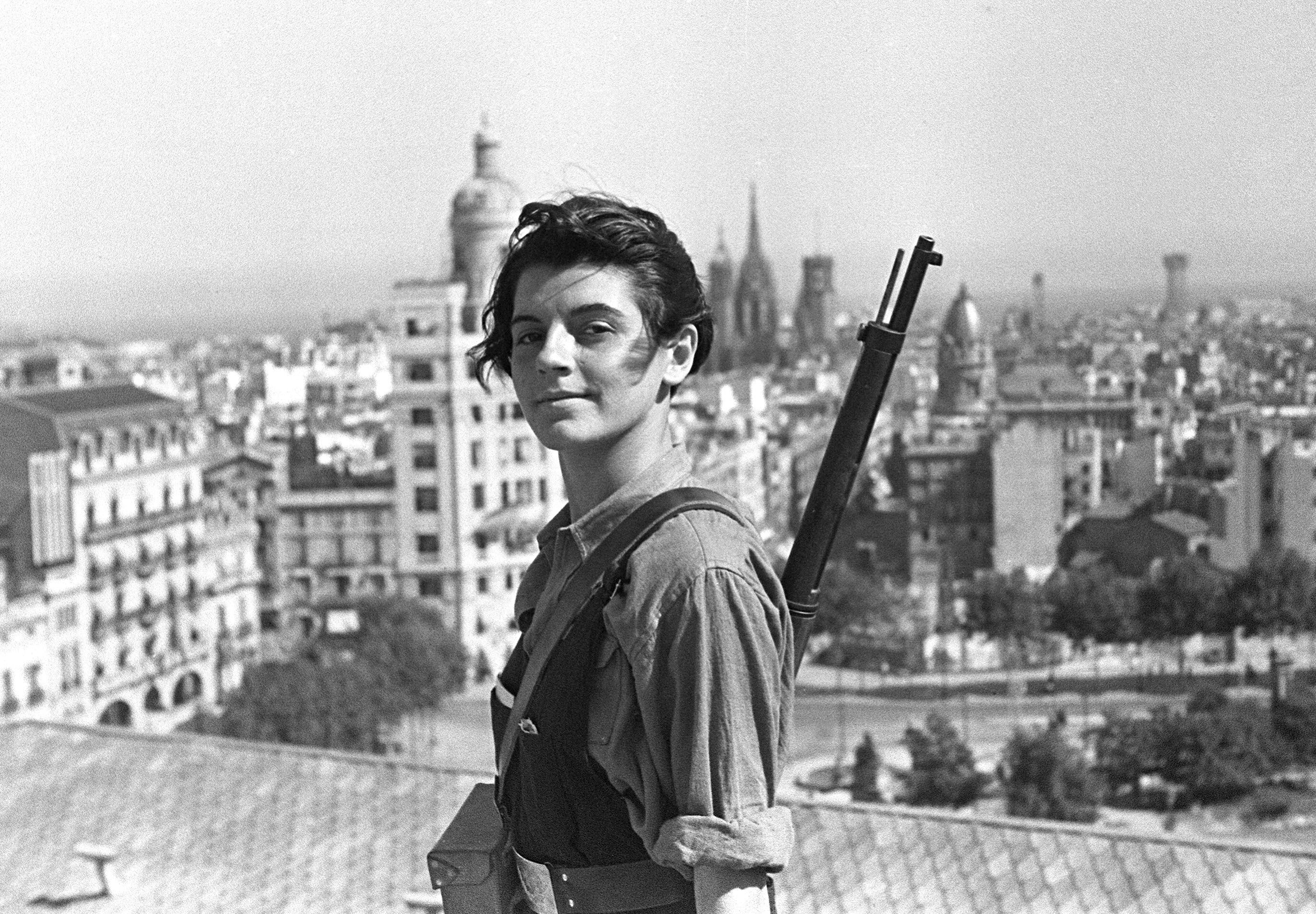 People 2743x1905 Barcelona old photos anarchism socialism women monochrome