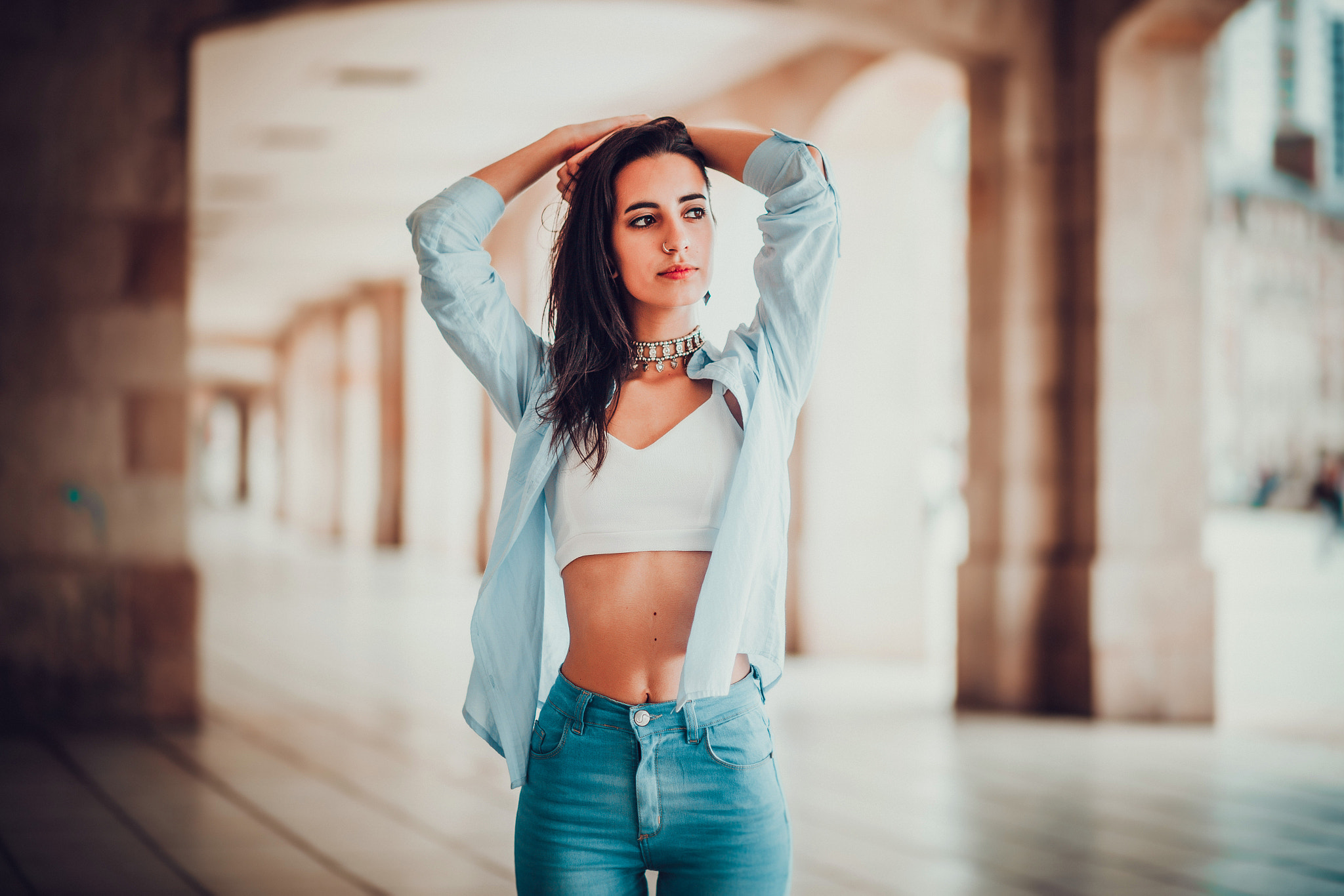 People 2048x1366 women jeans the gap shirt brunette belly nose ring looking away depth of field