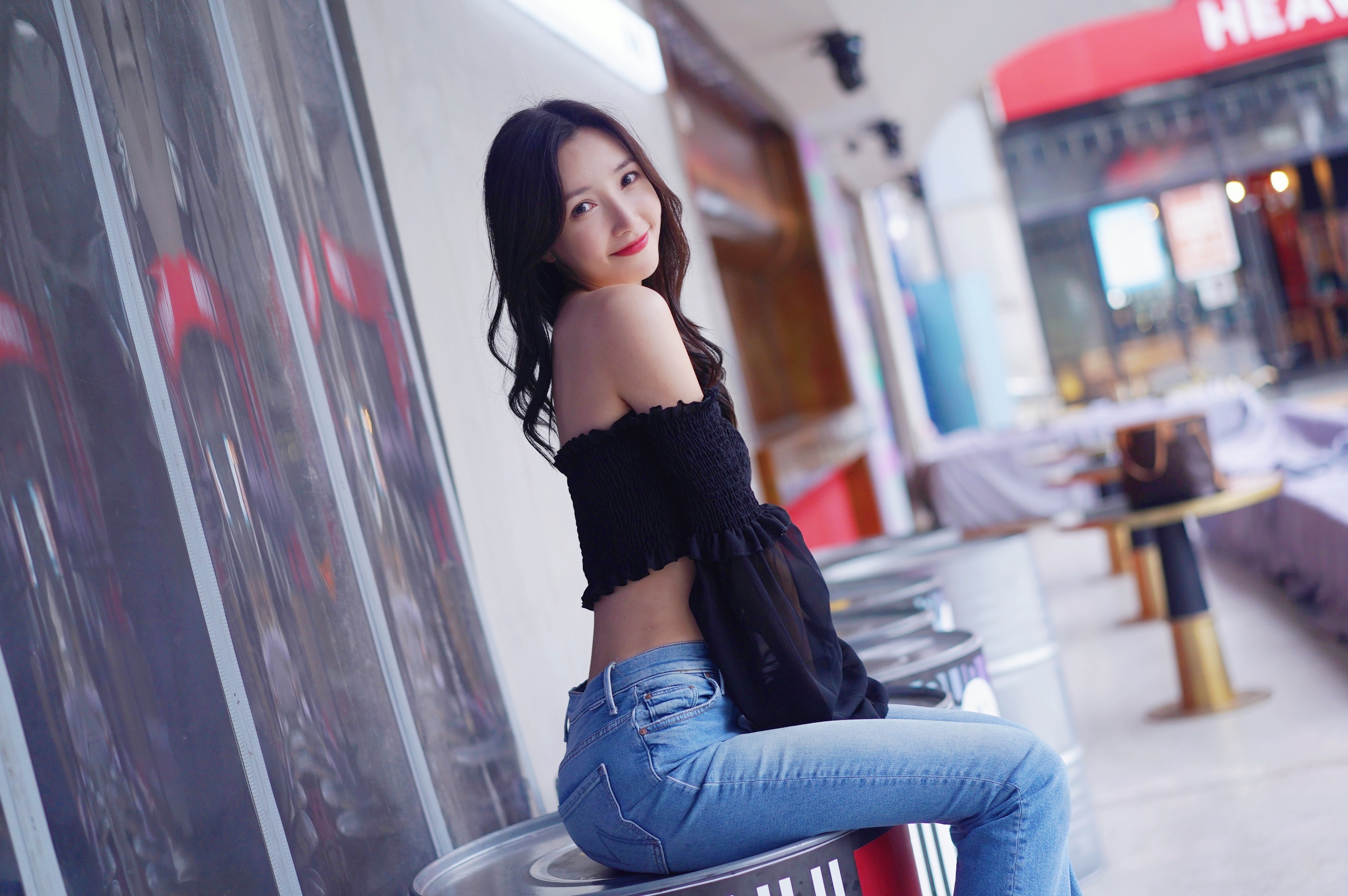People 3008x2000 Chinese Asian bare shoulders Chinese women women jeans sitting arched back black hair long hair smiling red lipstick looking at viewer model