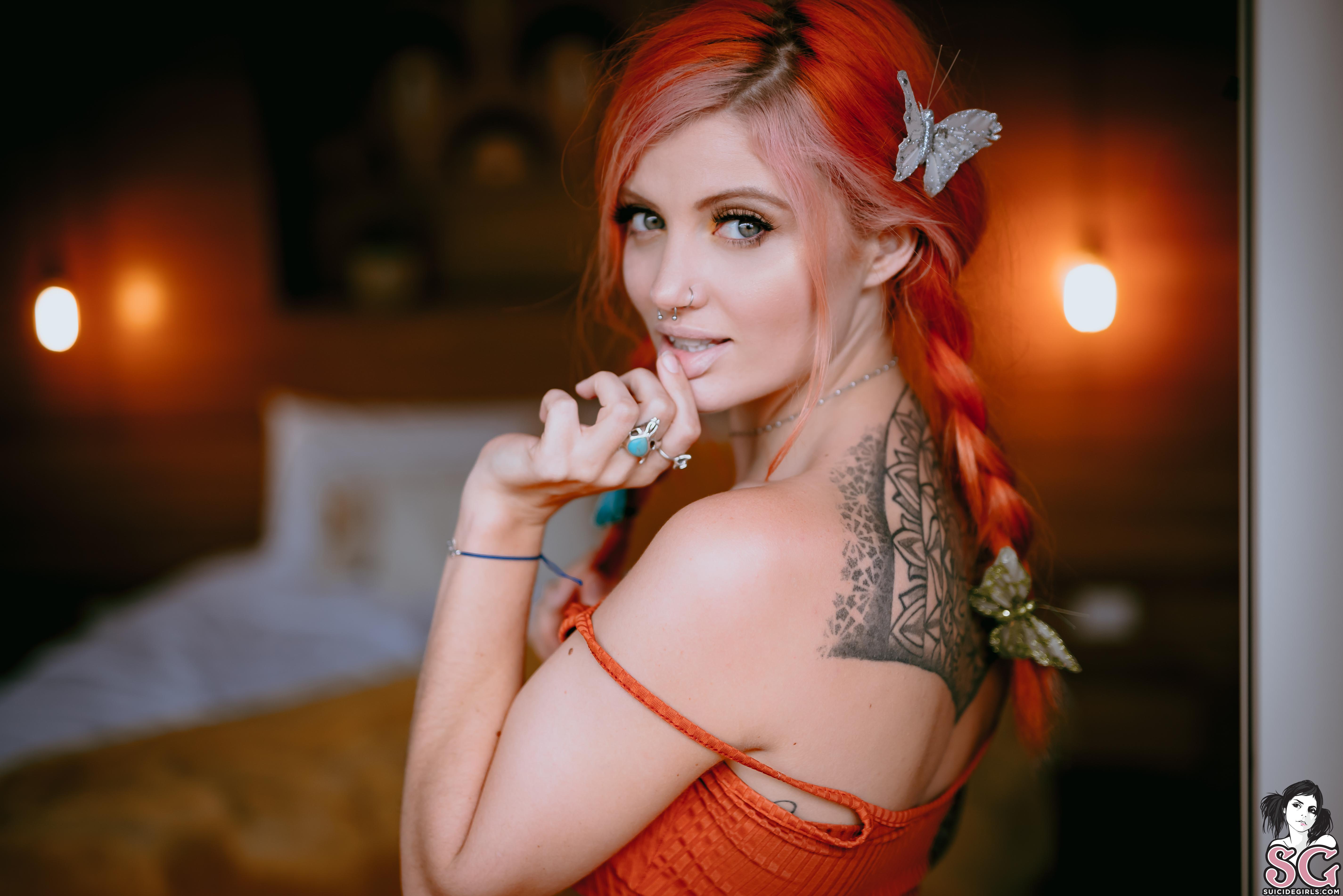 People 5700x3805 DollyD Suicide redhead Suicide Girls women dyed hair model...