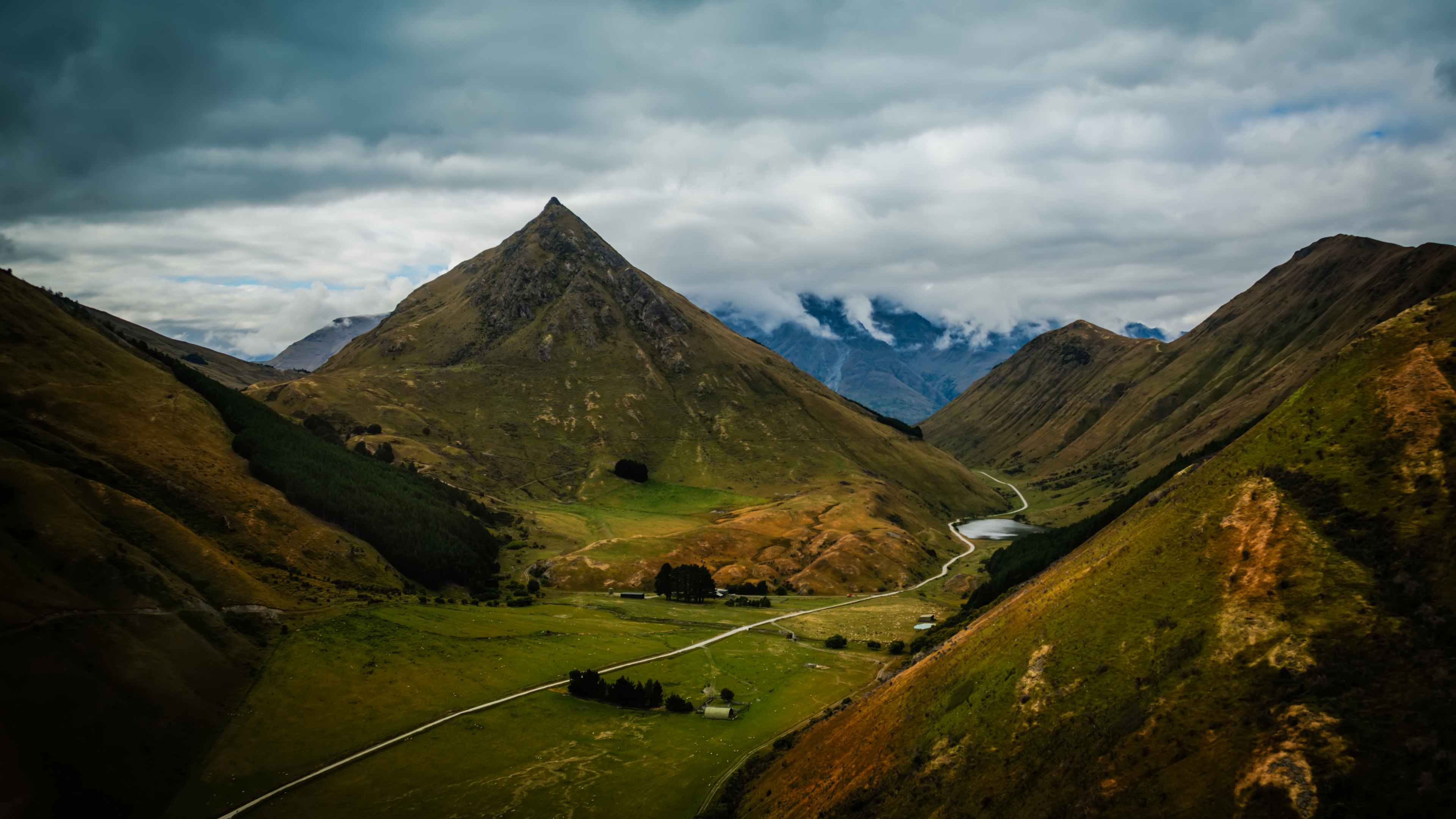 General 3840x2160 4K landscape New Zealand Queenstown mountains nature clouds sky