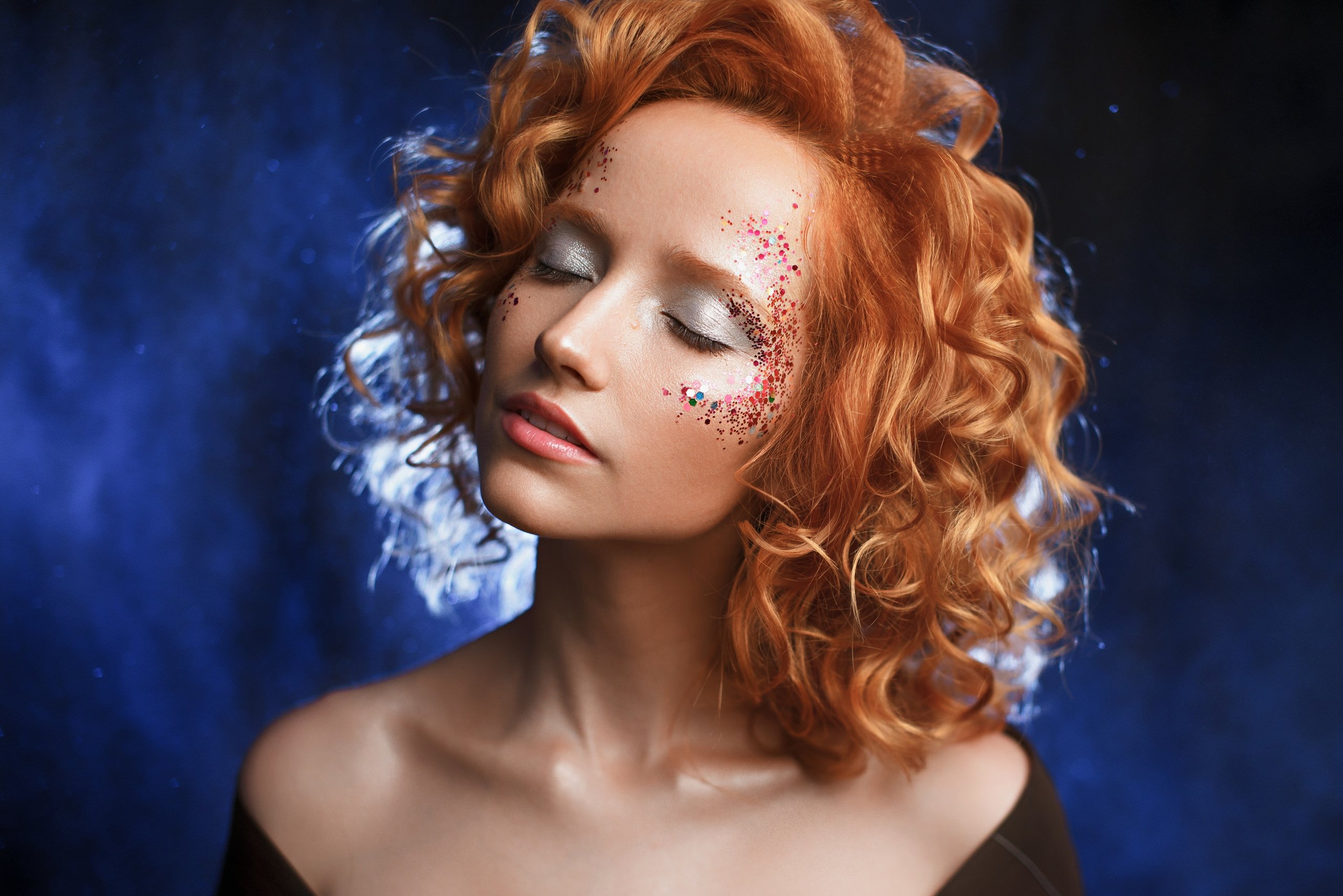 People 2560x1709 Pavel Cherepko women redhead glamour glitter portrait closeup model