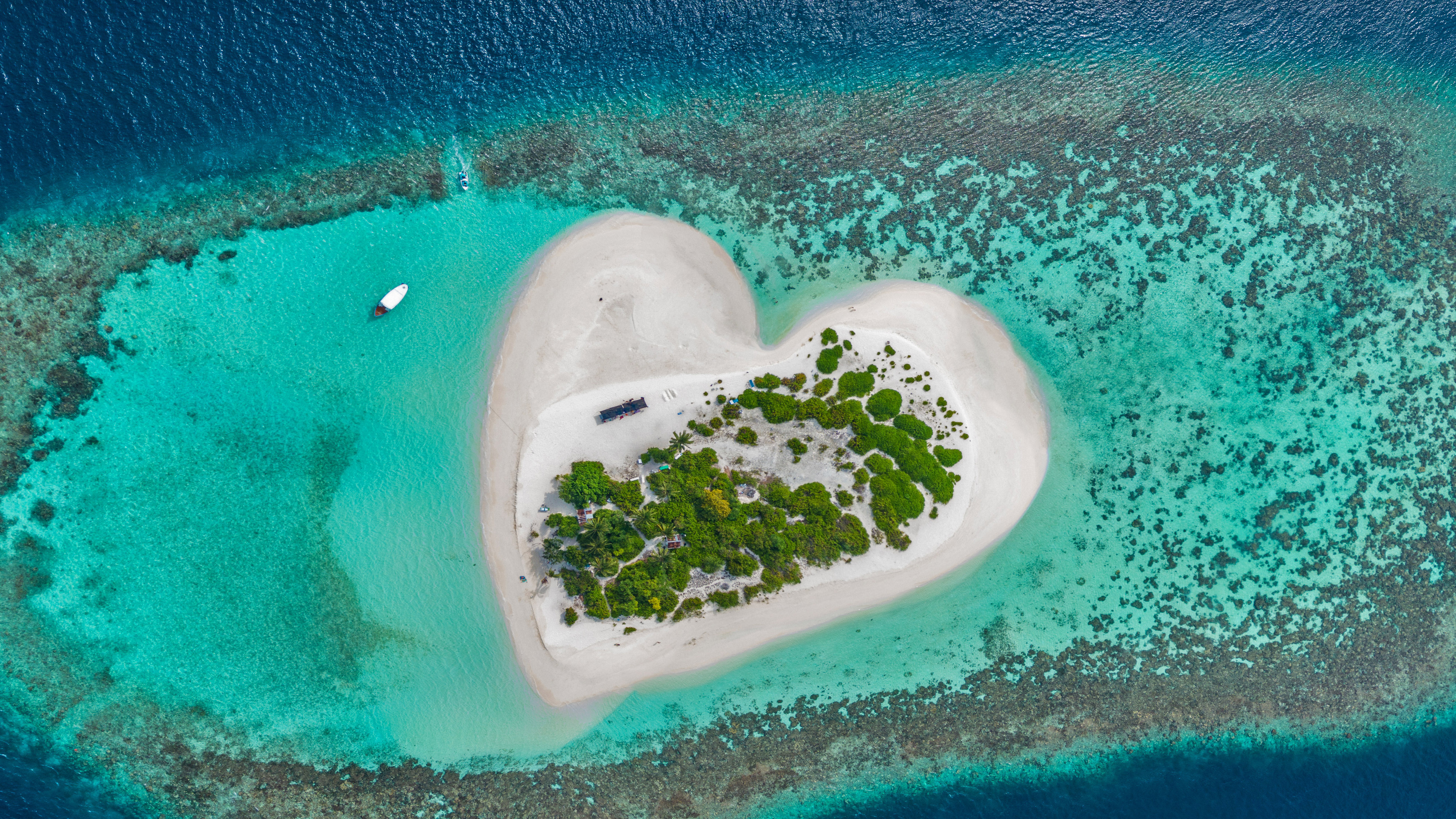 General 3840x2160 nature island sea coral forest love sand Maldives
