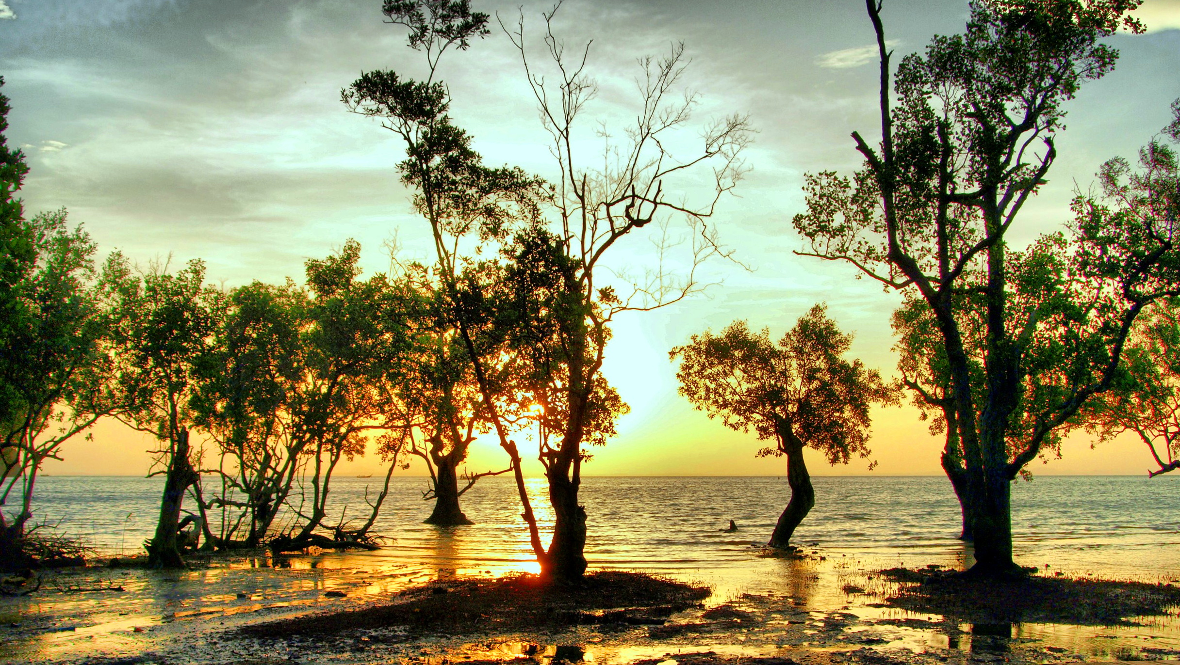 General 2432x1372 Thailand sunset beach trees retouching