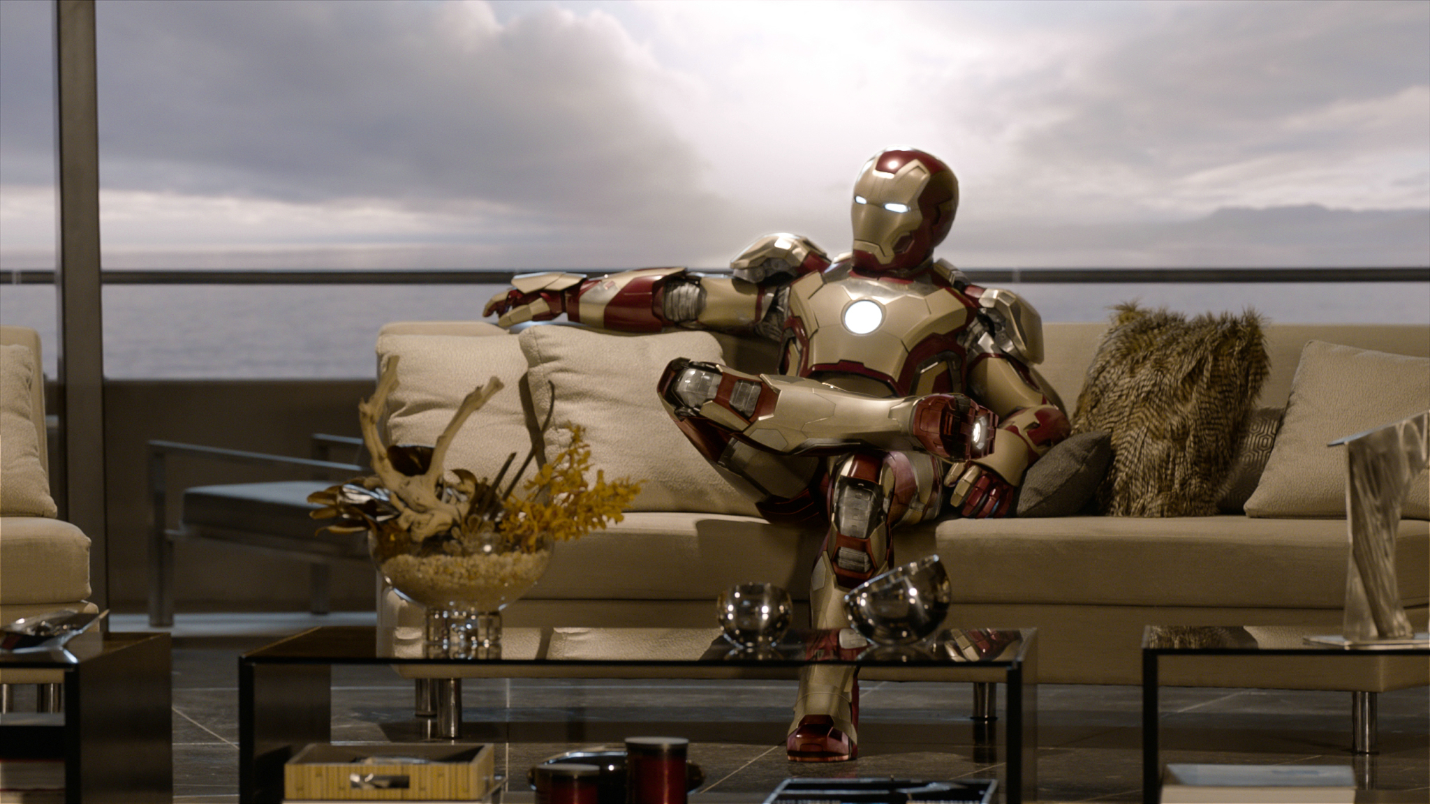 General 2048x1152 Iron Man film stills Marvel Cinematic Universe Marvel Comics