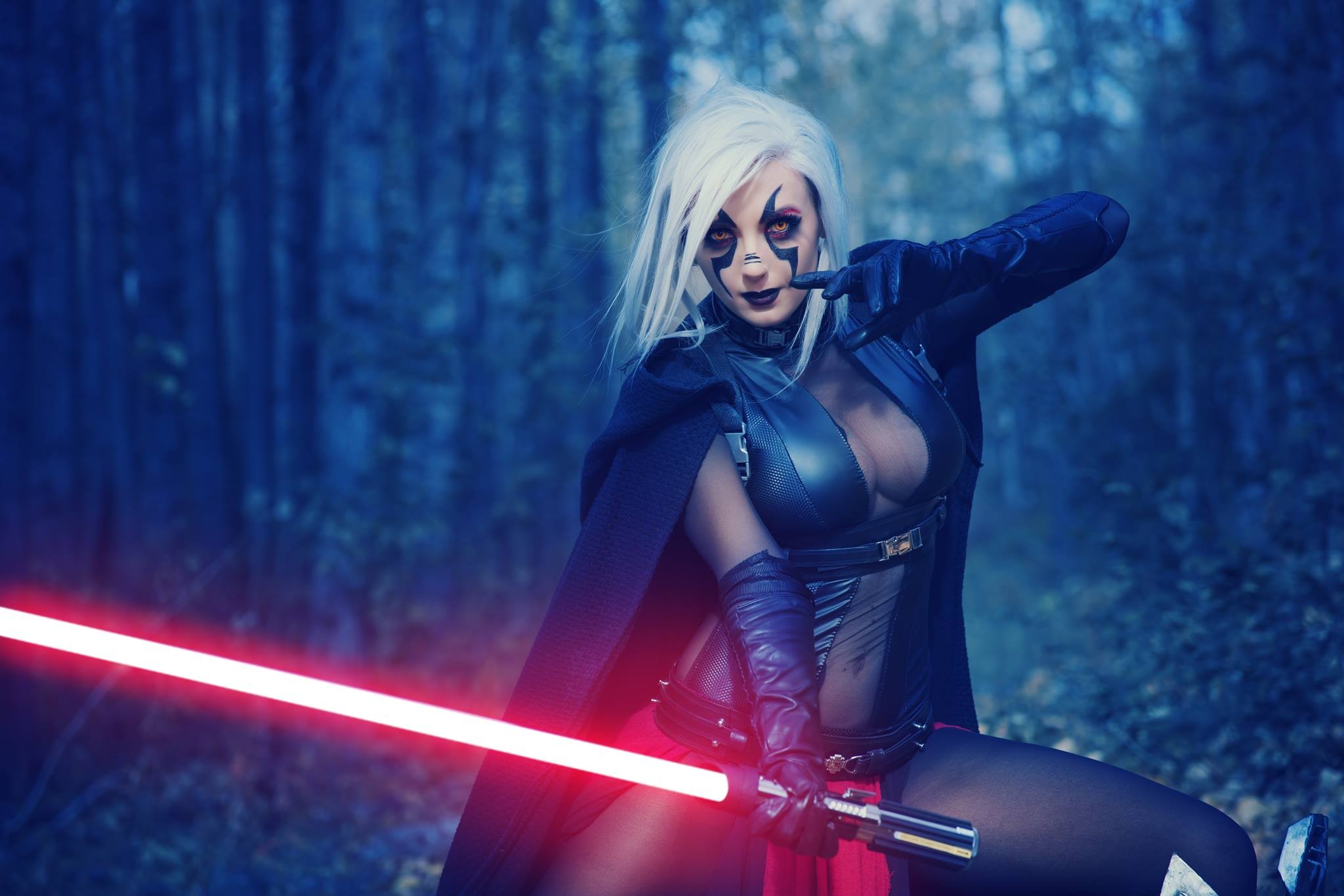 Косплей от первого лица. Джессика Нигри Cosplay Star War. Jessica Nigri Sith. Jessica Nigri Звёздные войны. Джессика Нигри Звездные войны 18.