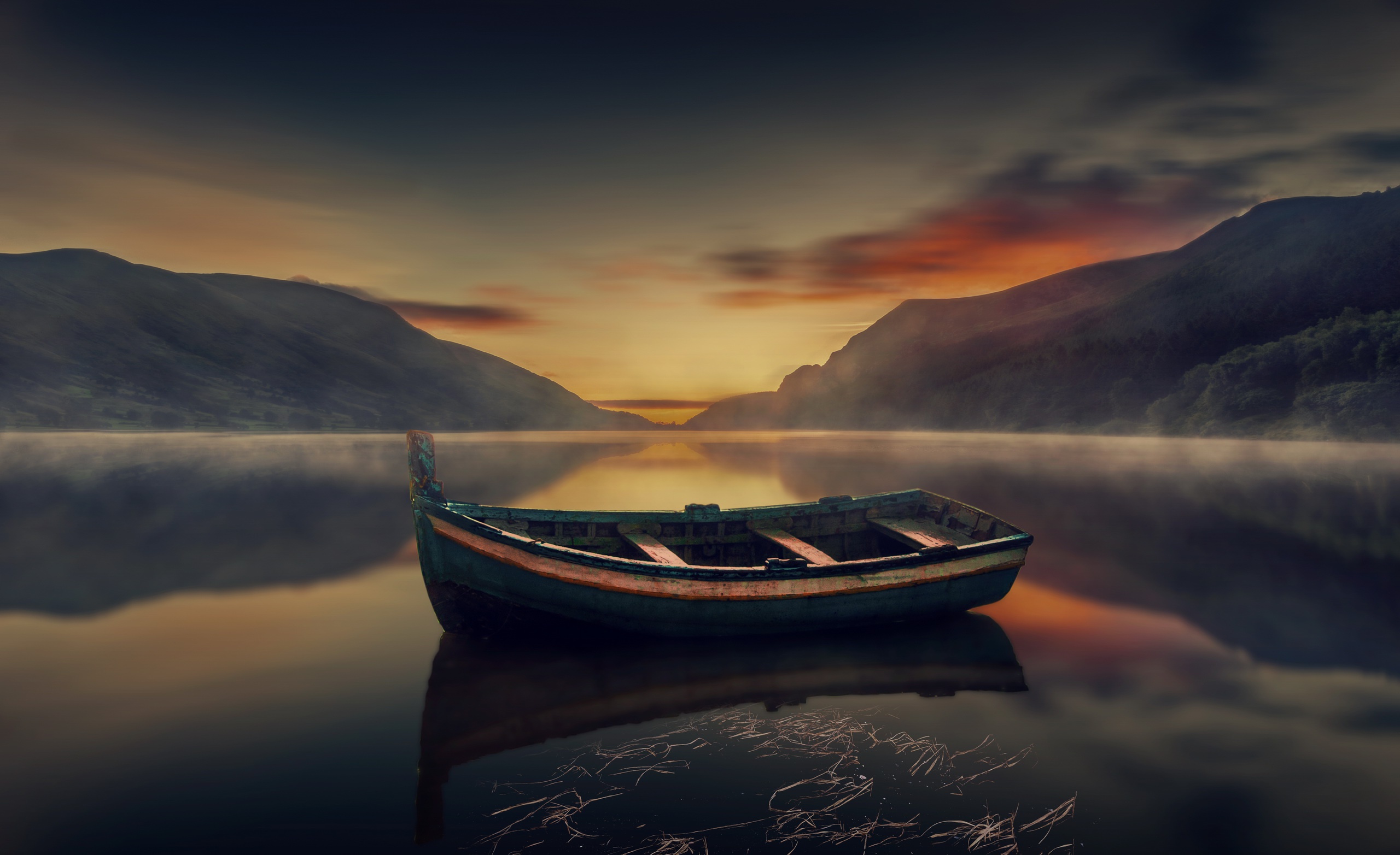 General 2560x1565 nature water reflection boat sky low light